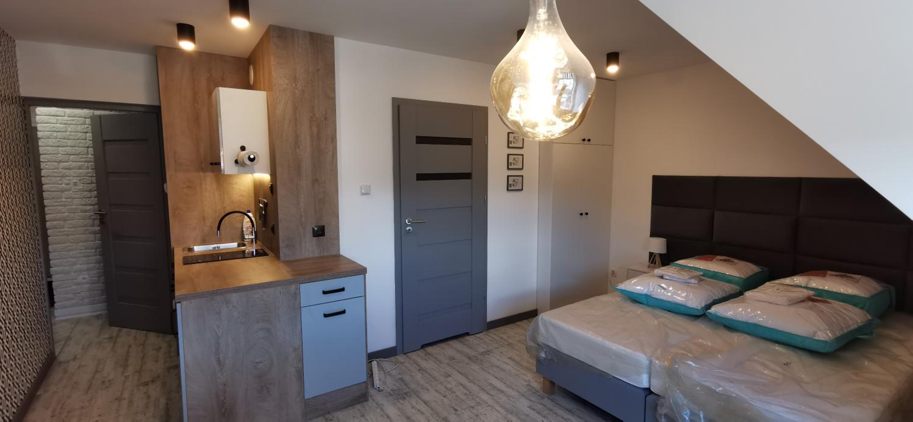 Double Room - Photo 3