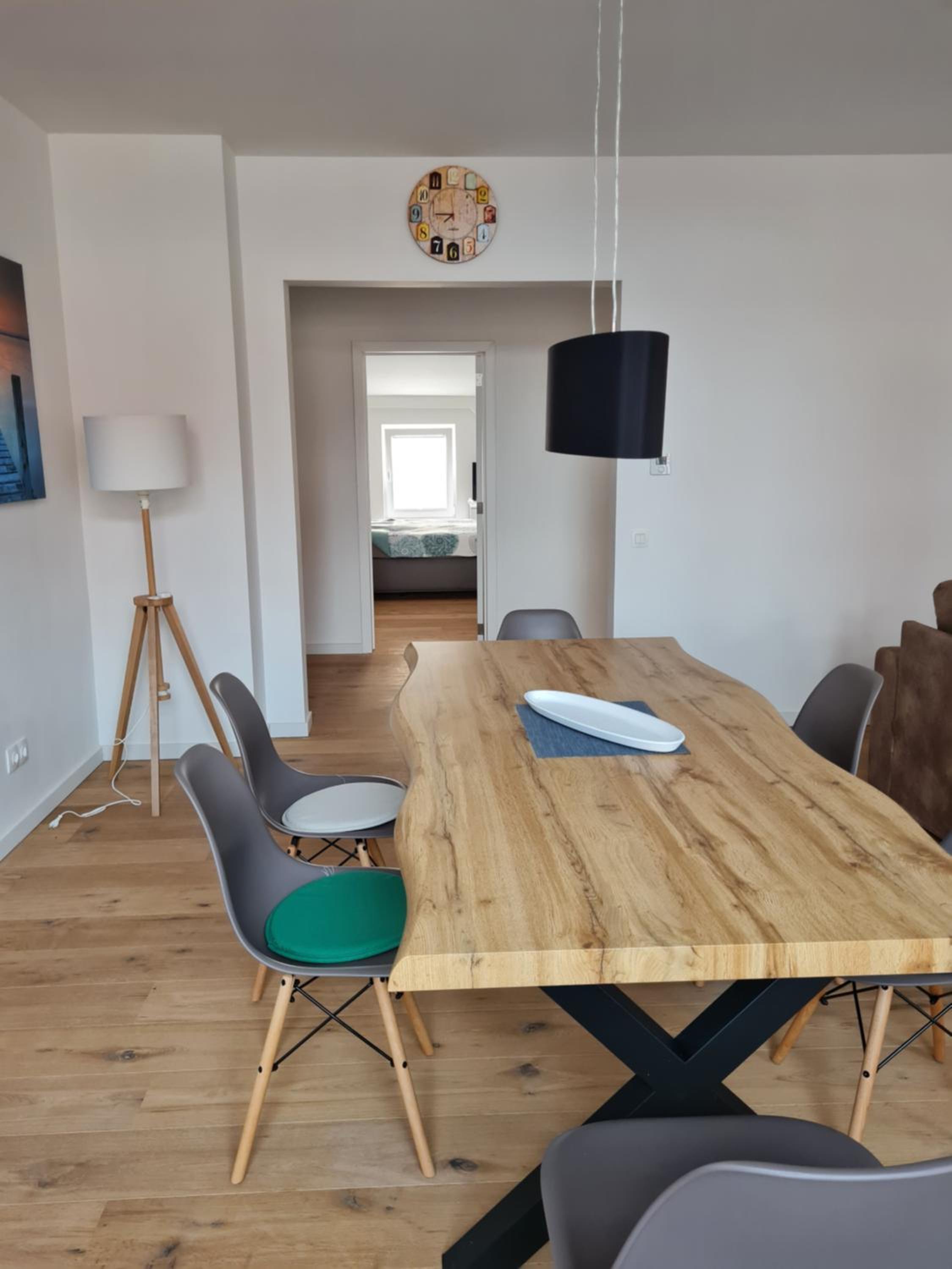 Three-Bedroom Apartment - Attic - Photo 3