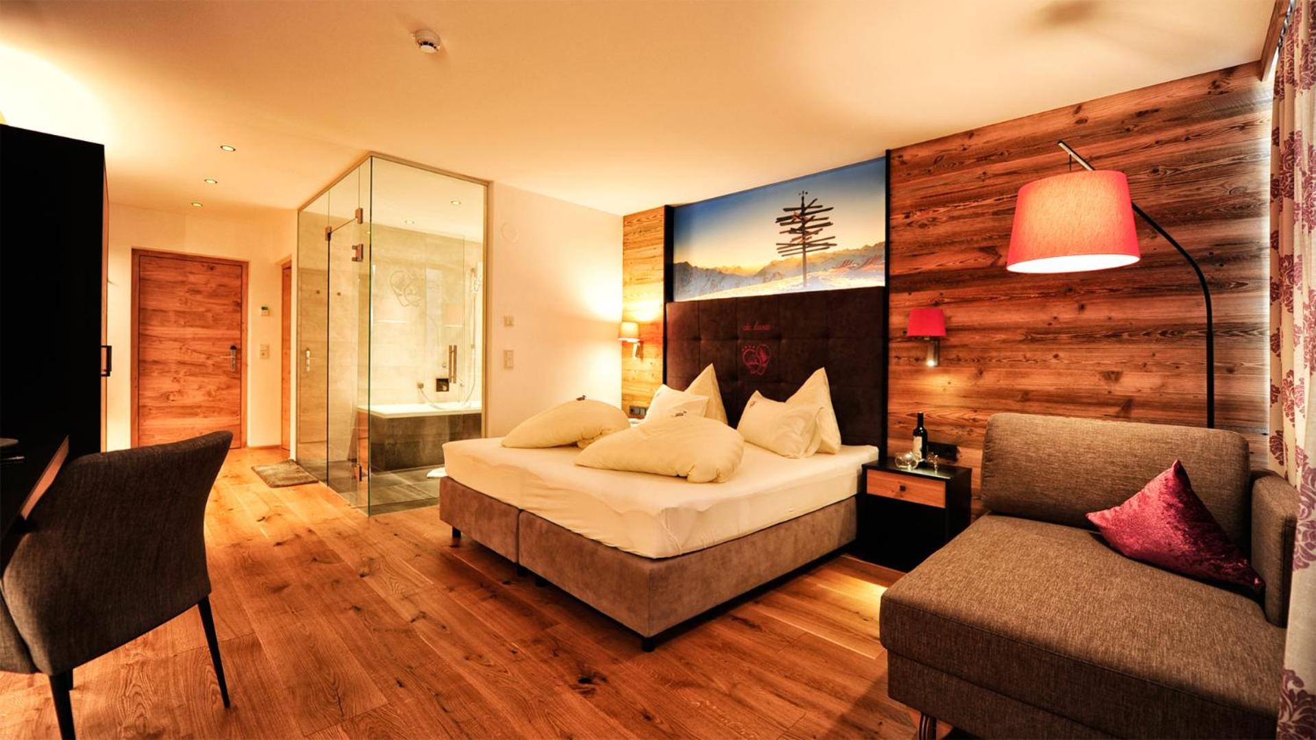 Double Room with Bath photo 1