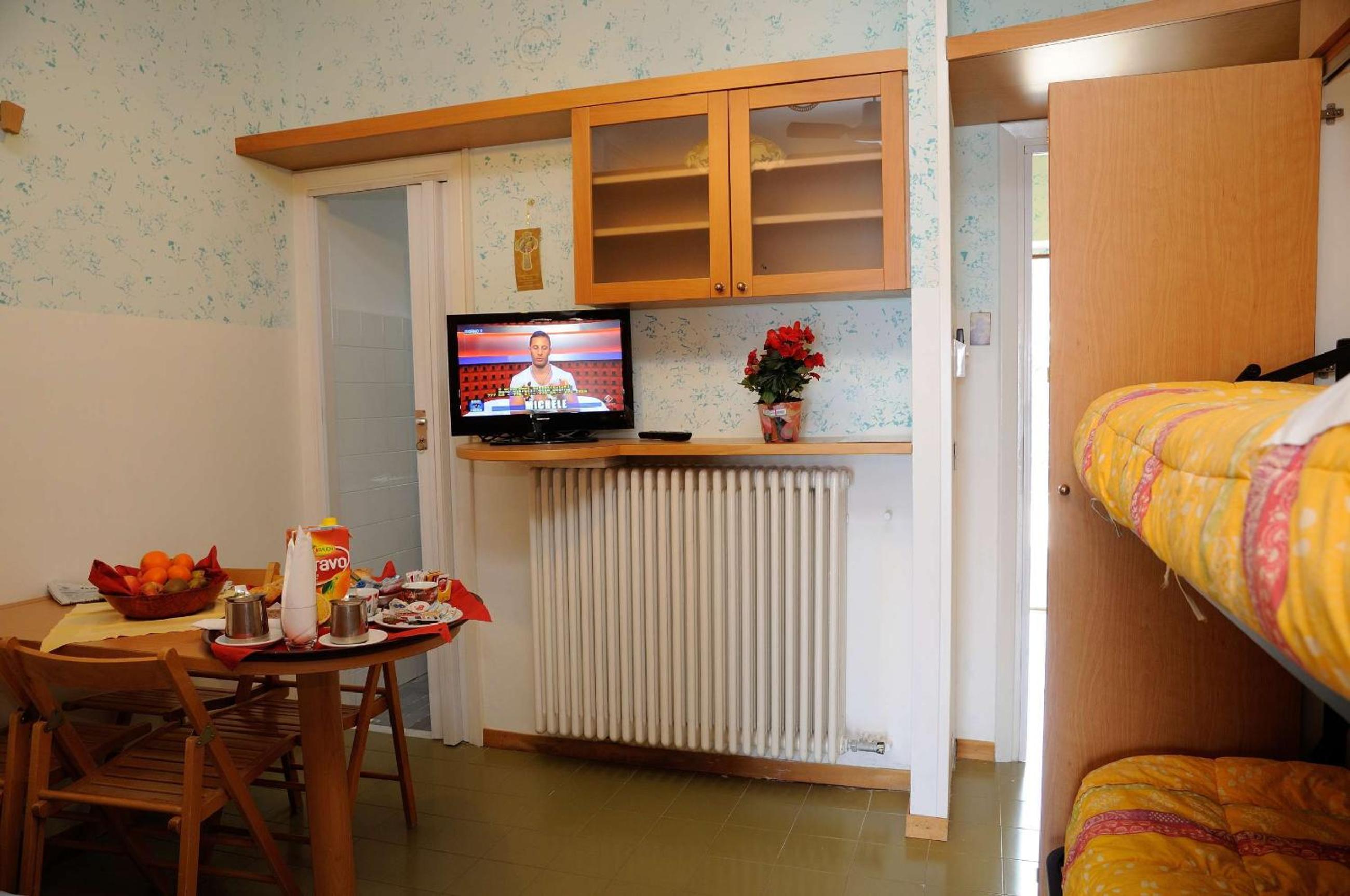 Quadruple Room - Photo 4