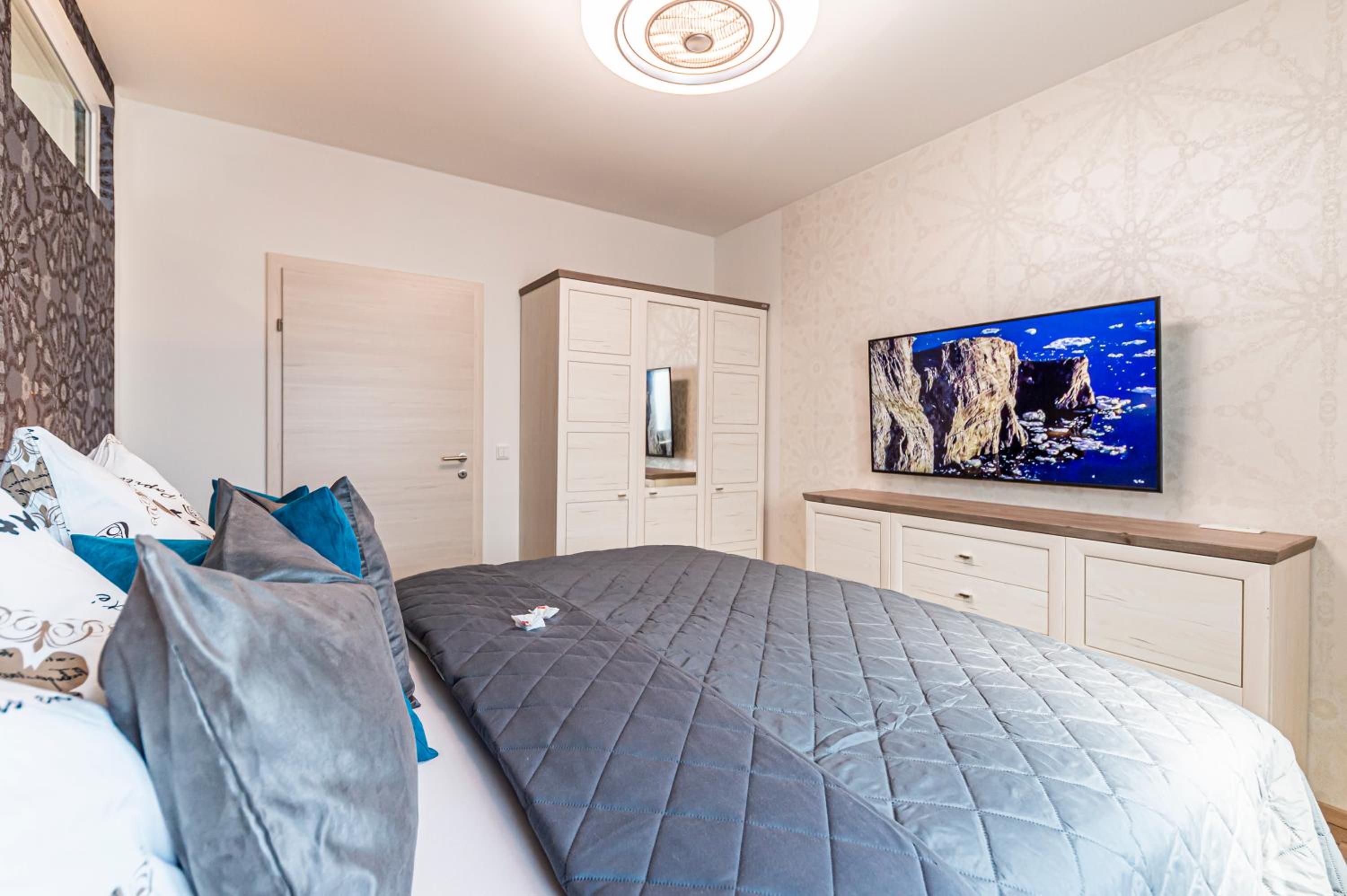 Suite with Sauna - Photo 6