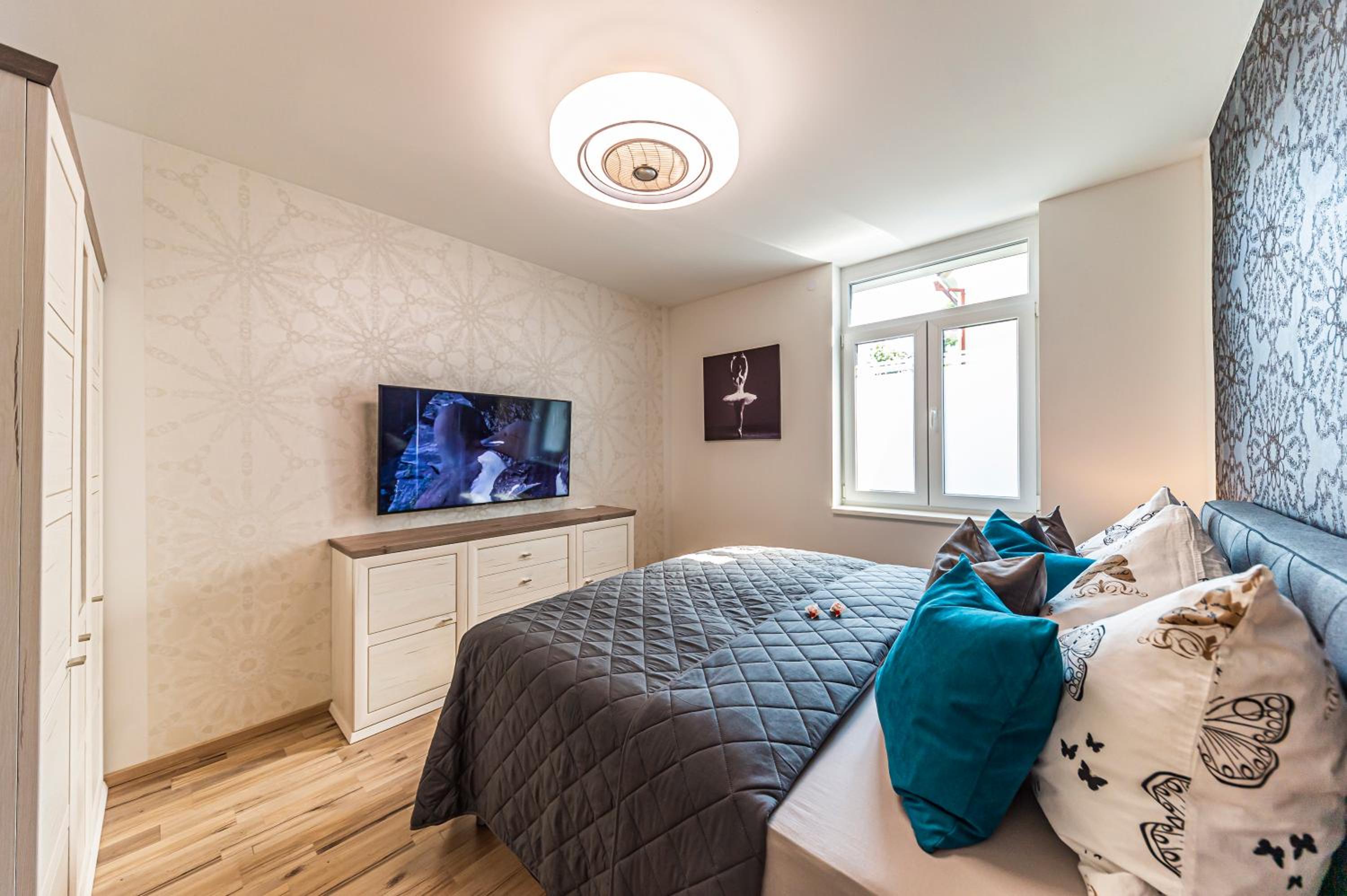 Suite with Sauna - Photo 2