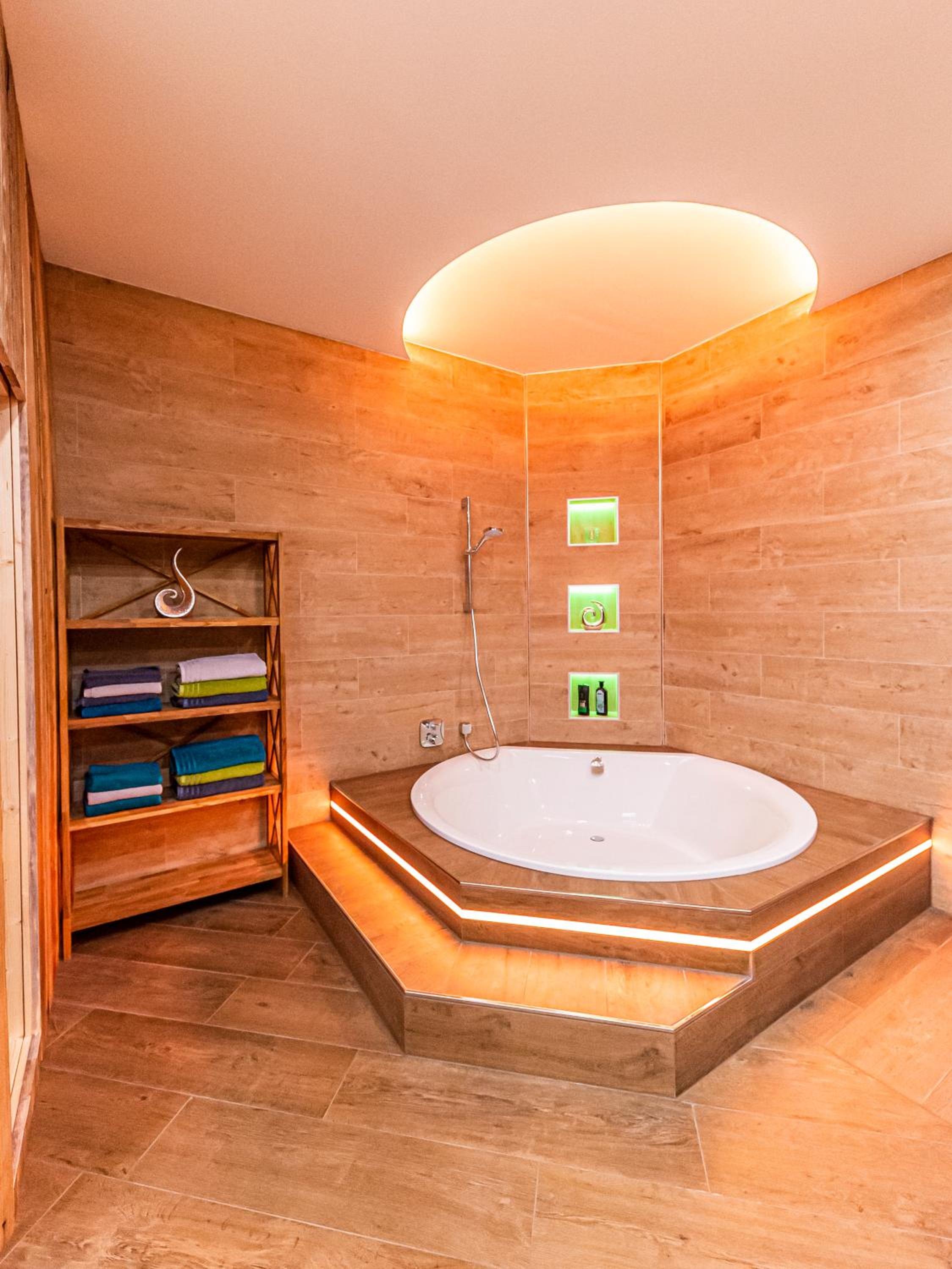 Suite with Sauna - Photo 12