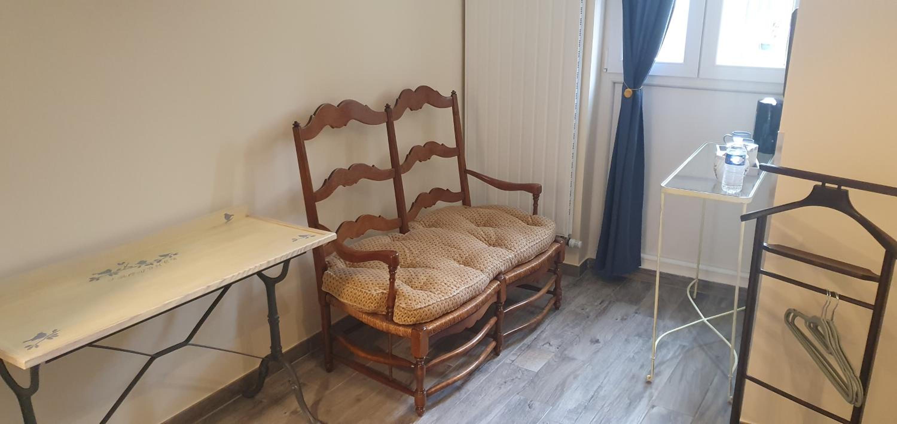Deluxe Double Room photo 2