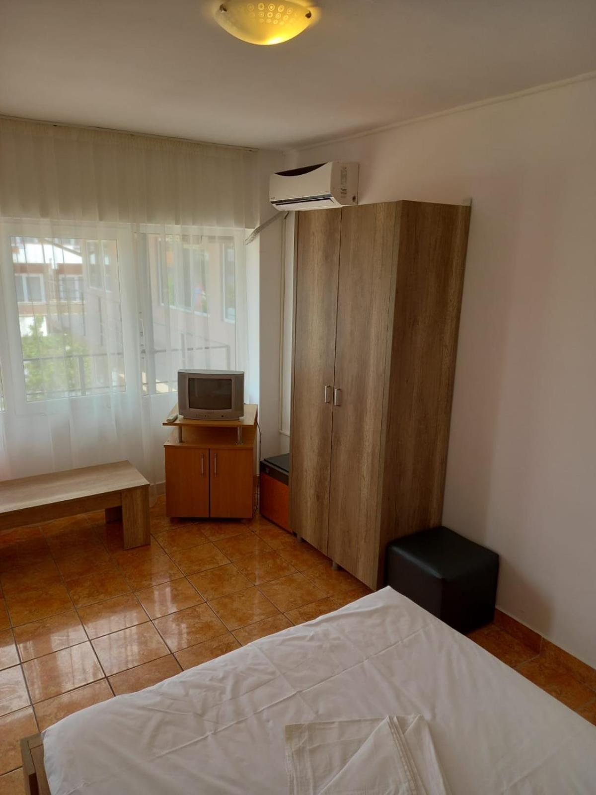 Double or Twin Room photo 2