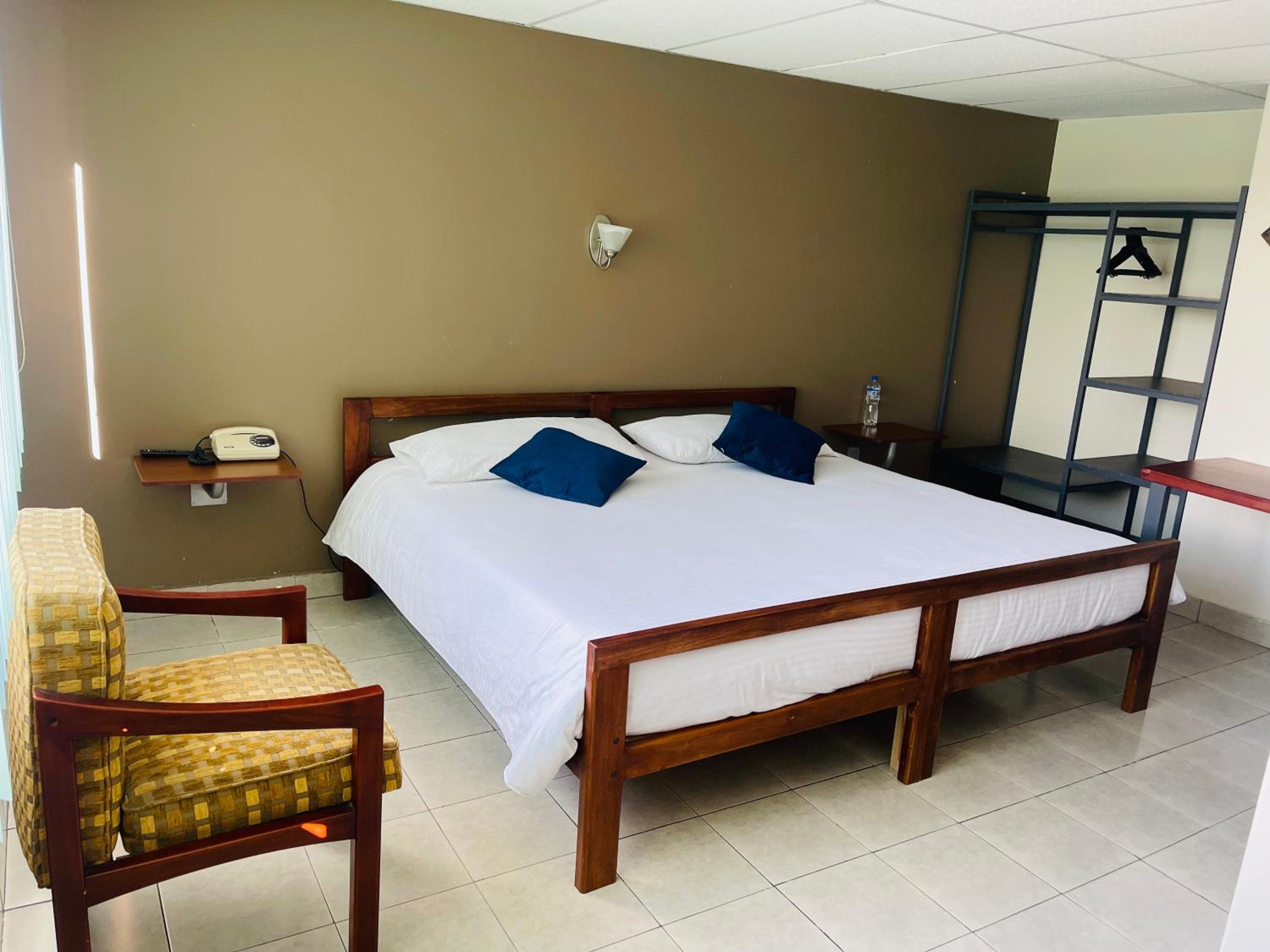 Double Room photo 3