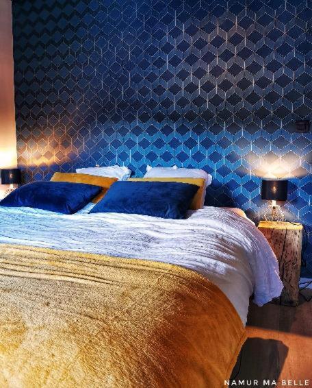Queen Room with Spa Bath photo 1