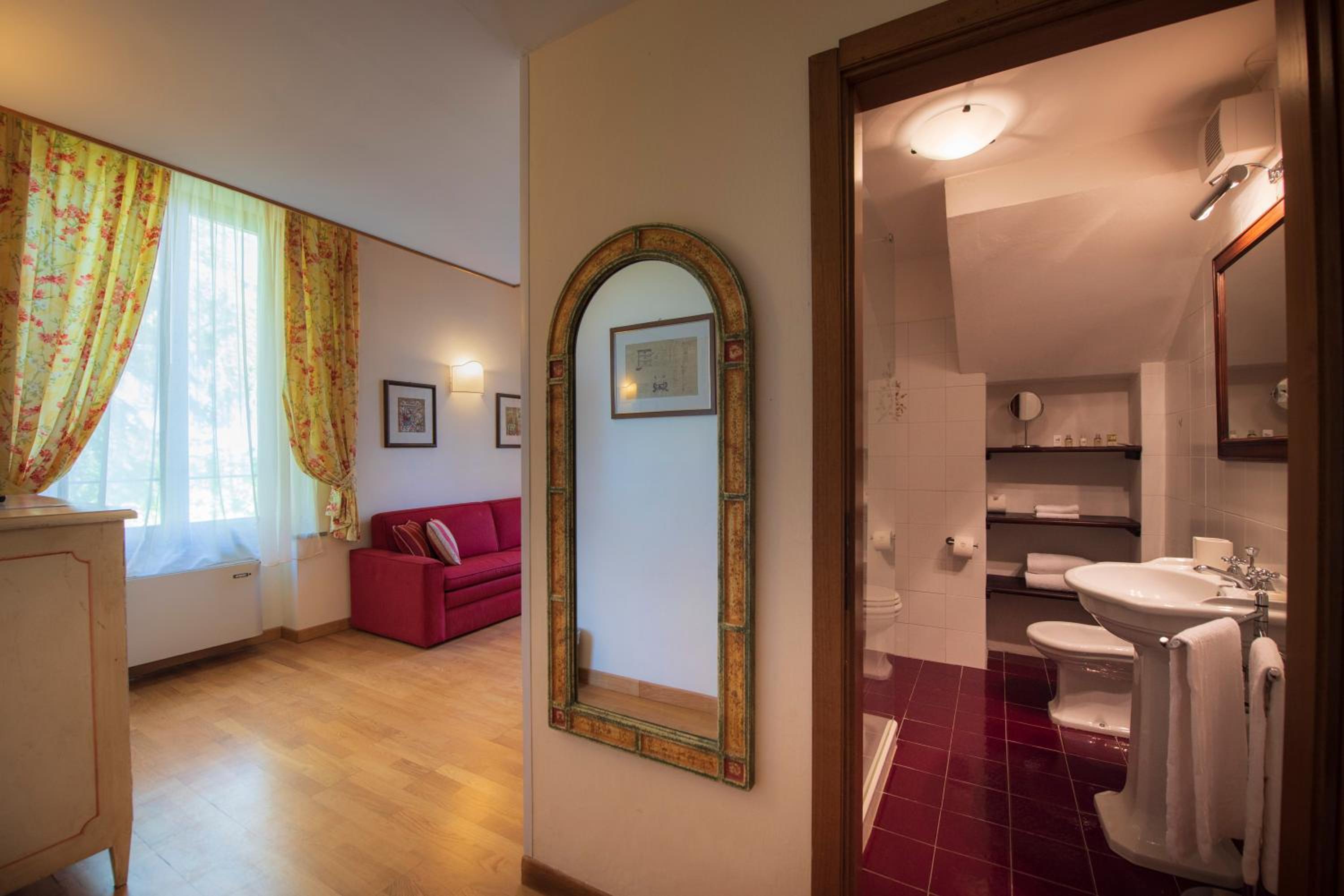 Superior Triple Room - Annex - Photo 13