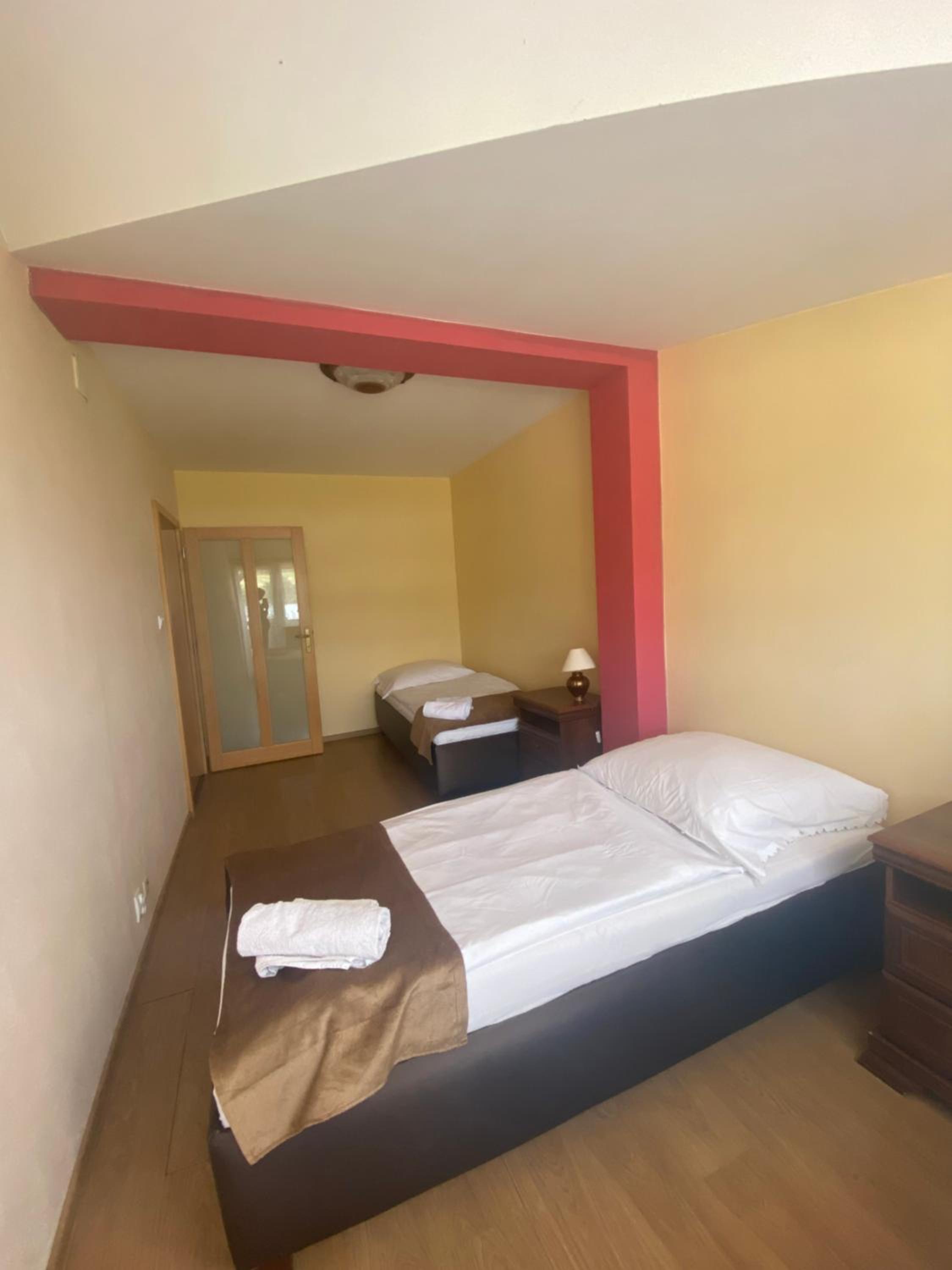 One-Bedroom Suite photo 1