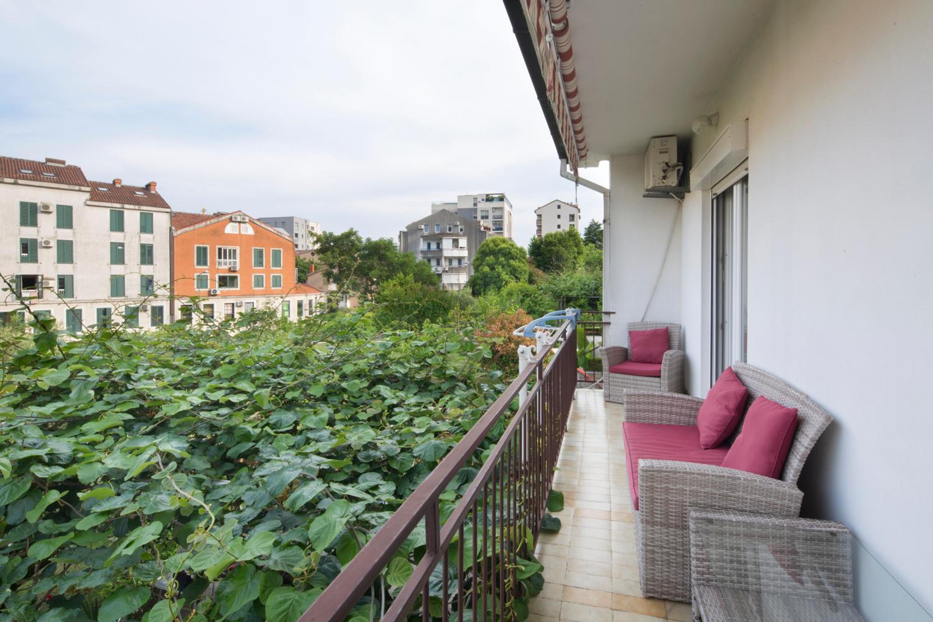 Two-Bedroom Apartment with Balcony - Photo 15