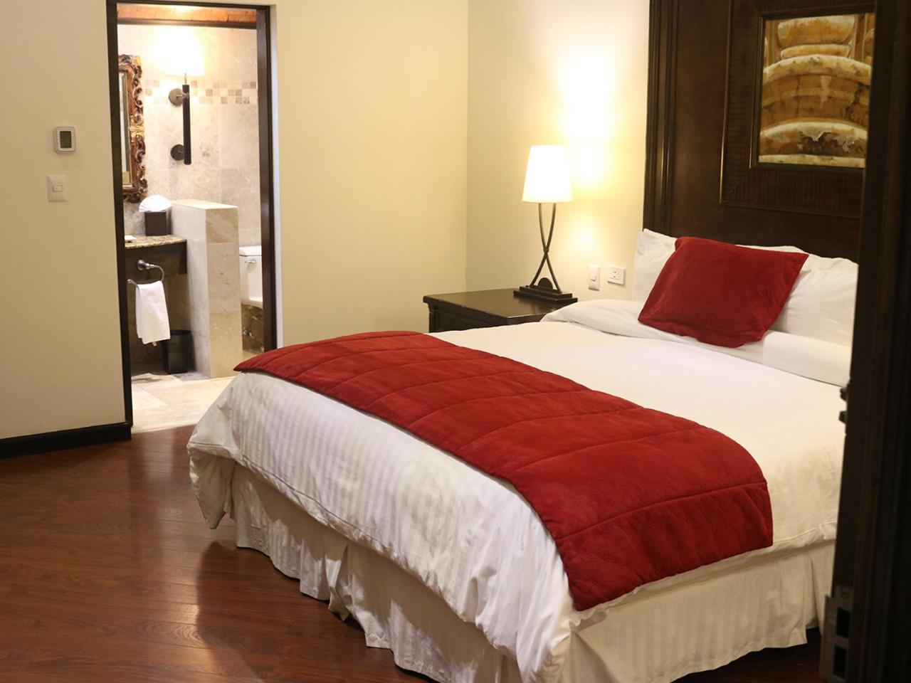 Deluxe Double Room - Photo 5