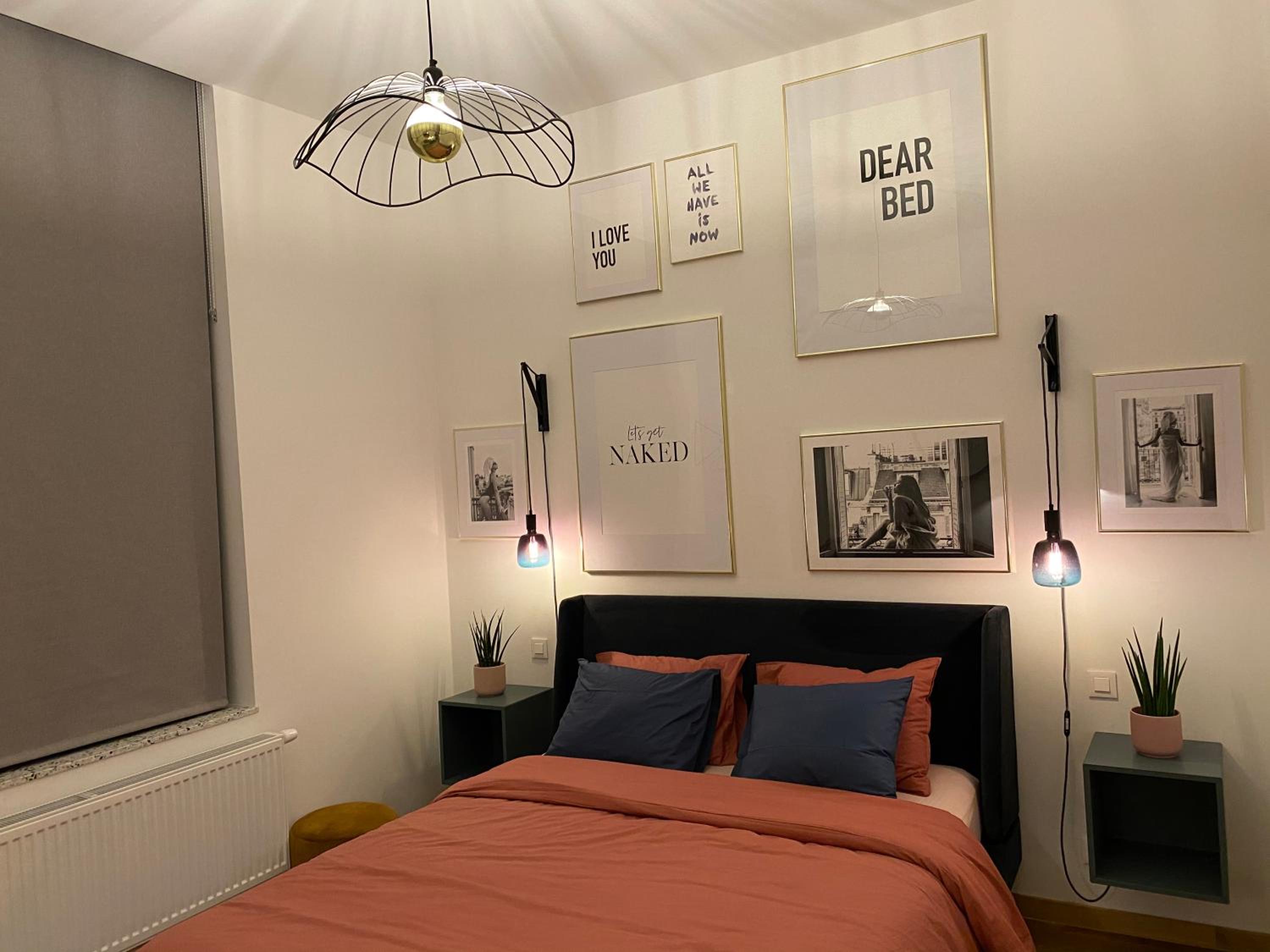 One-Bedroom Apartment - Photo 18
