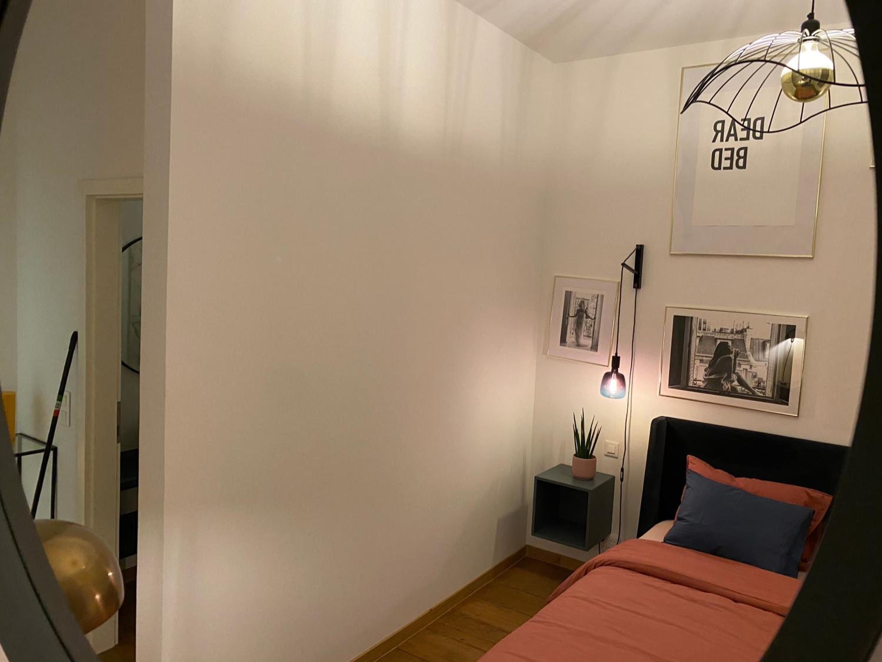 One-Bedroom Apartment - Photo 22