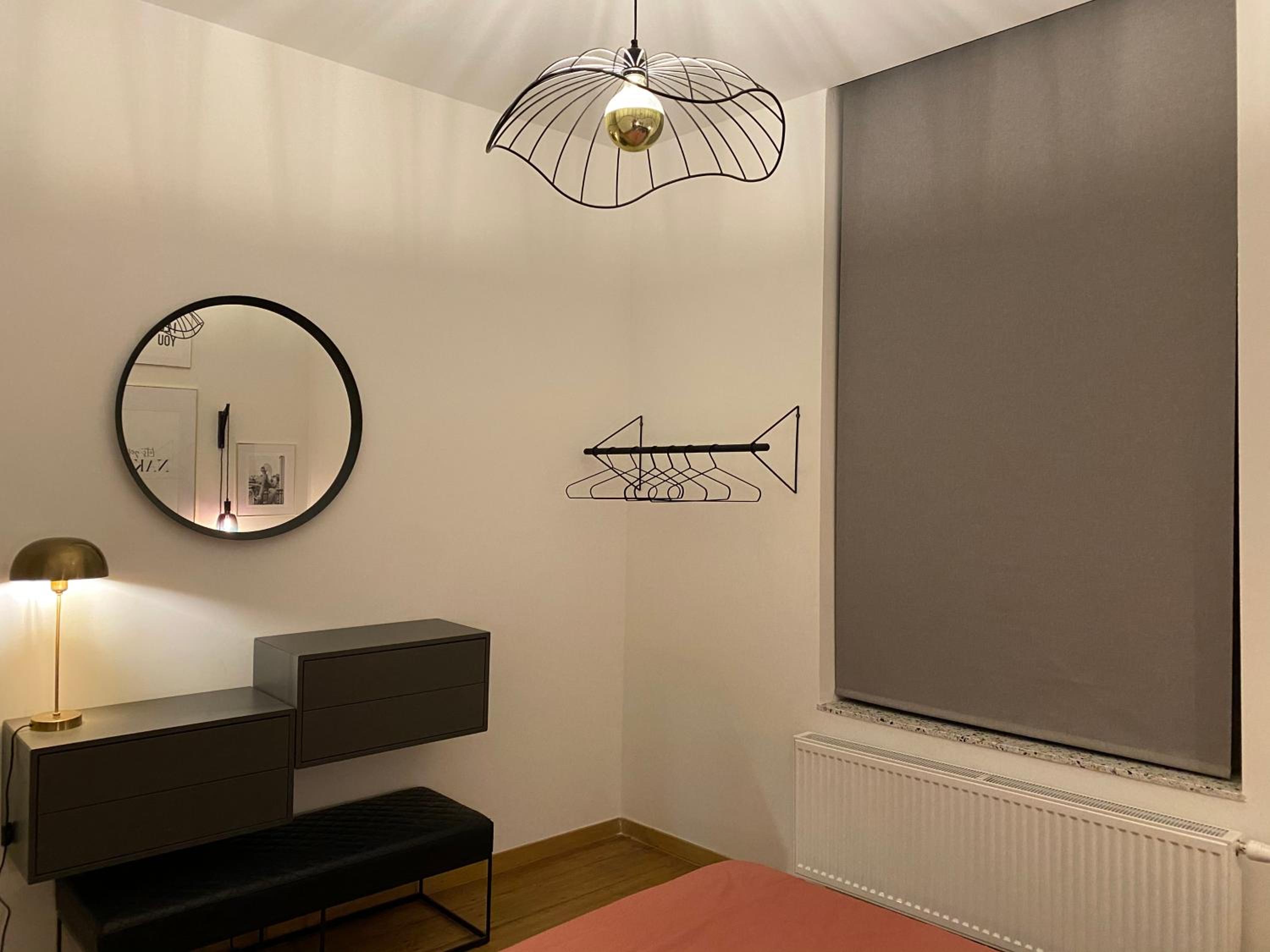 One-Bedroom Apartment - Photo 25