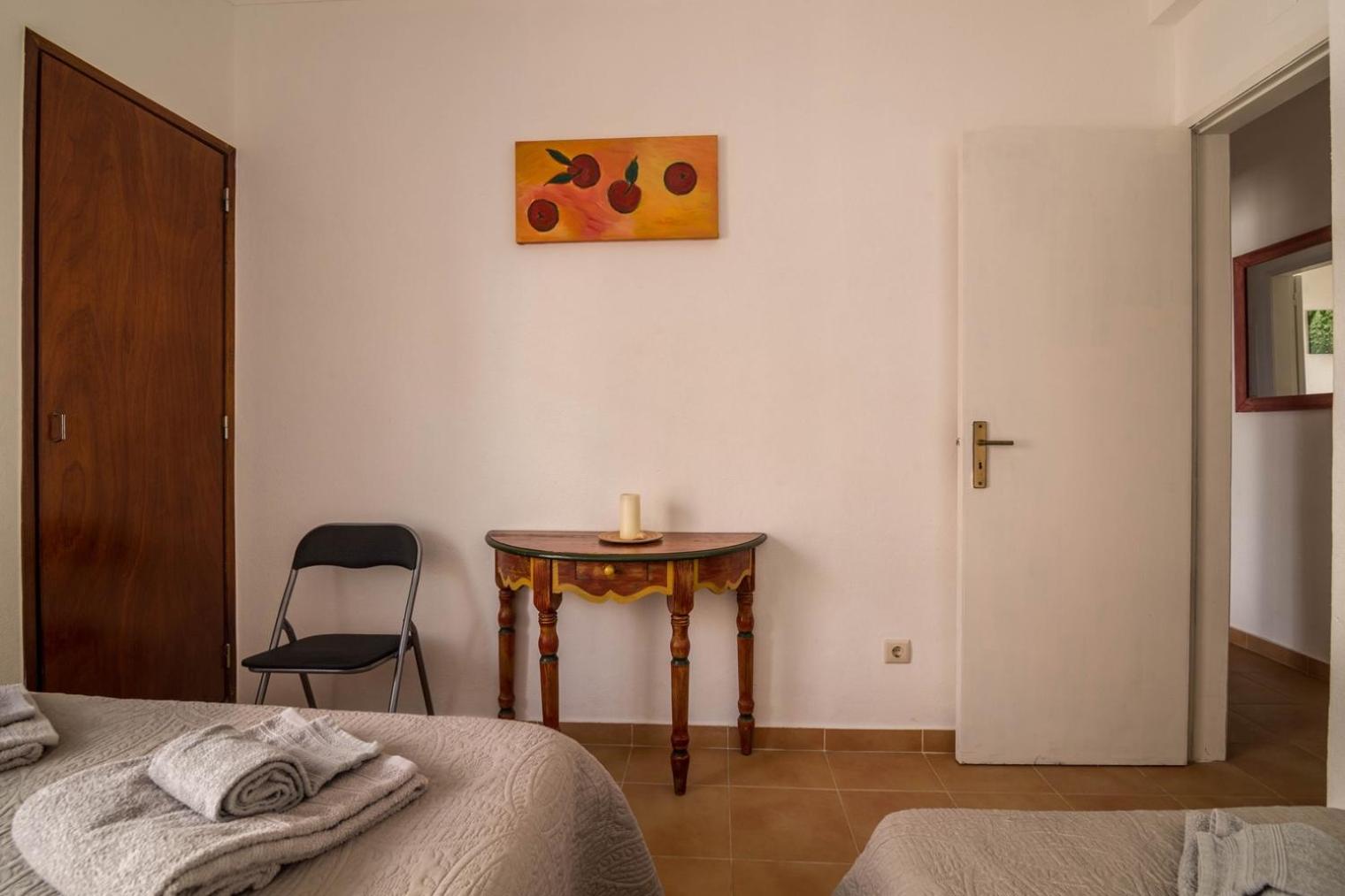 Two-Bedroom Apartment photo 2