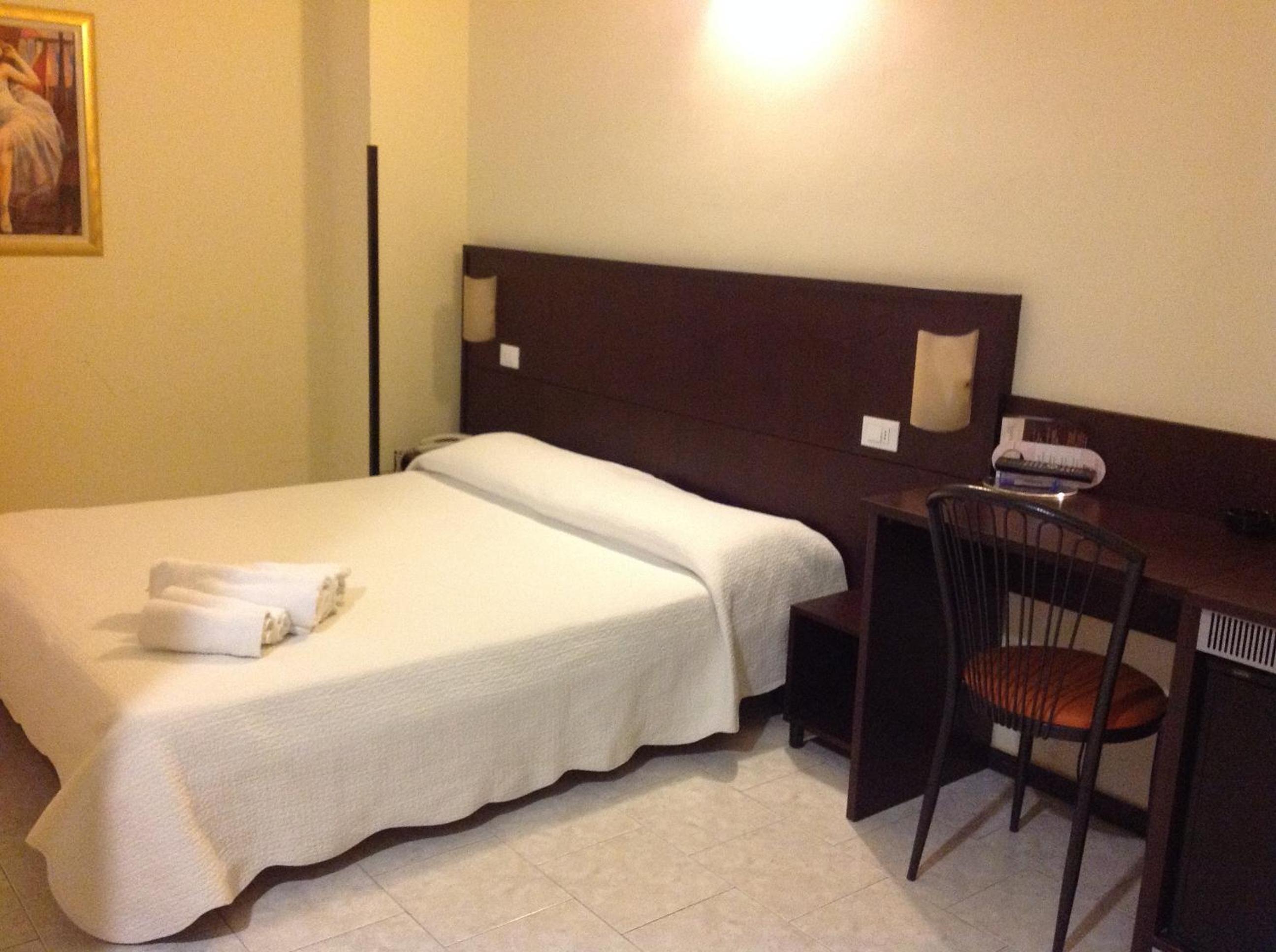 Quadruple Room - Photo 2