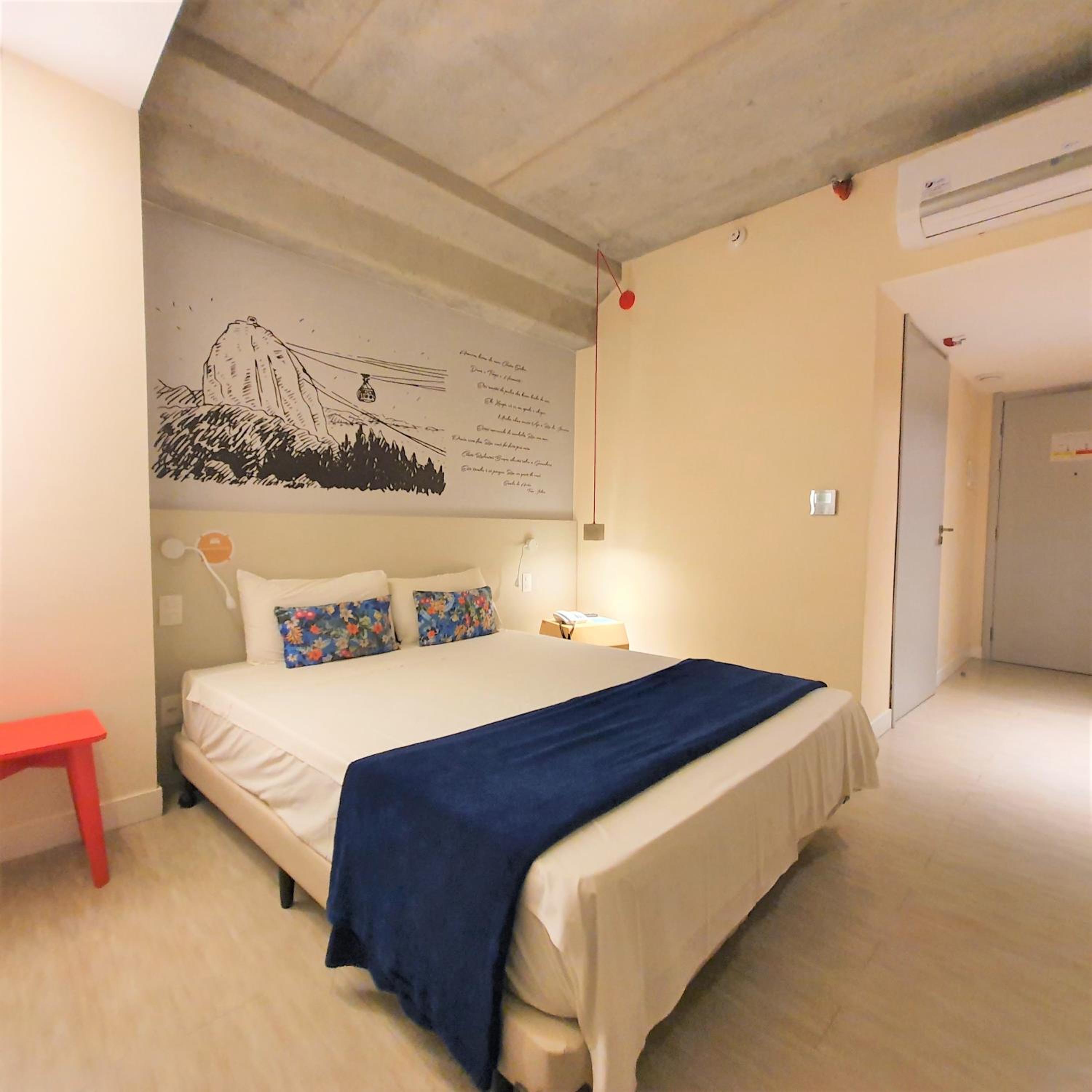 Quarto Superior com 3 Camas de Solteiro photo 1
