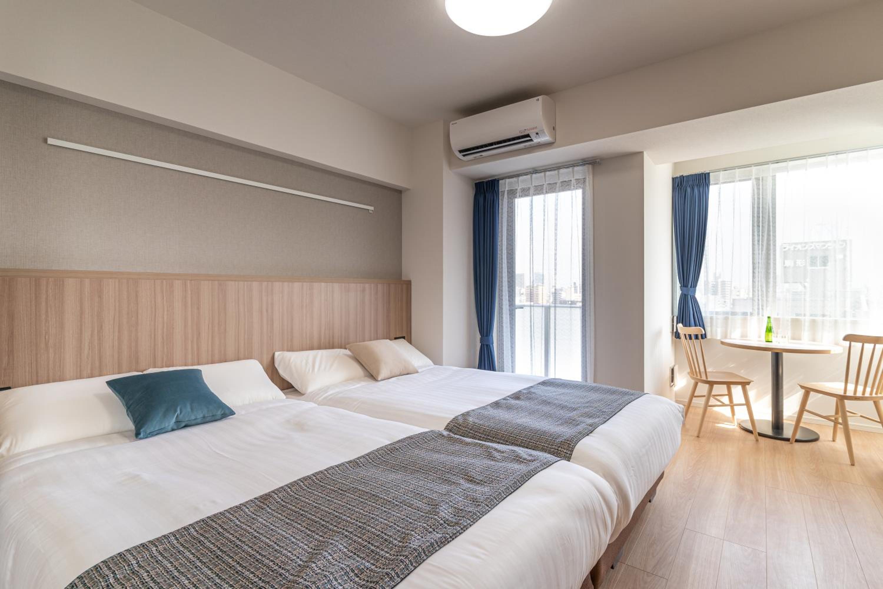 Deluxe Twin Room photo 1