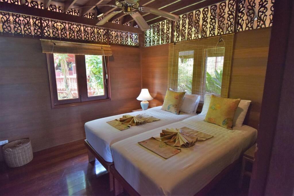 Three-Bedroom Villa photo 1