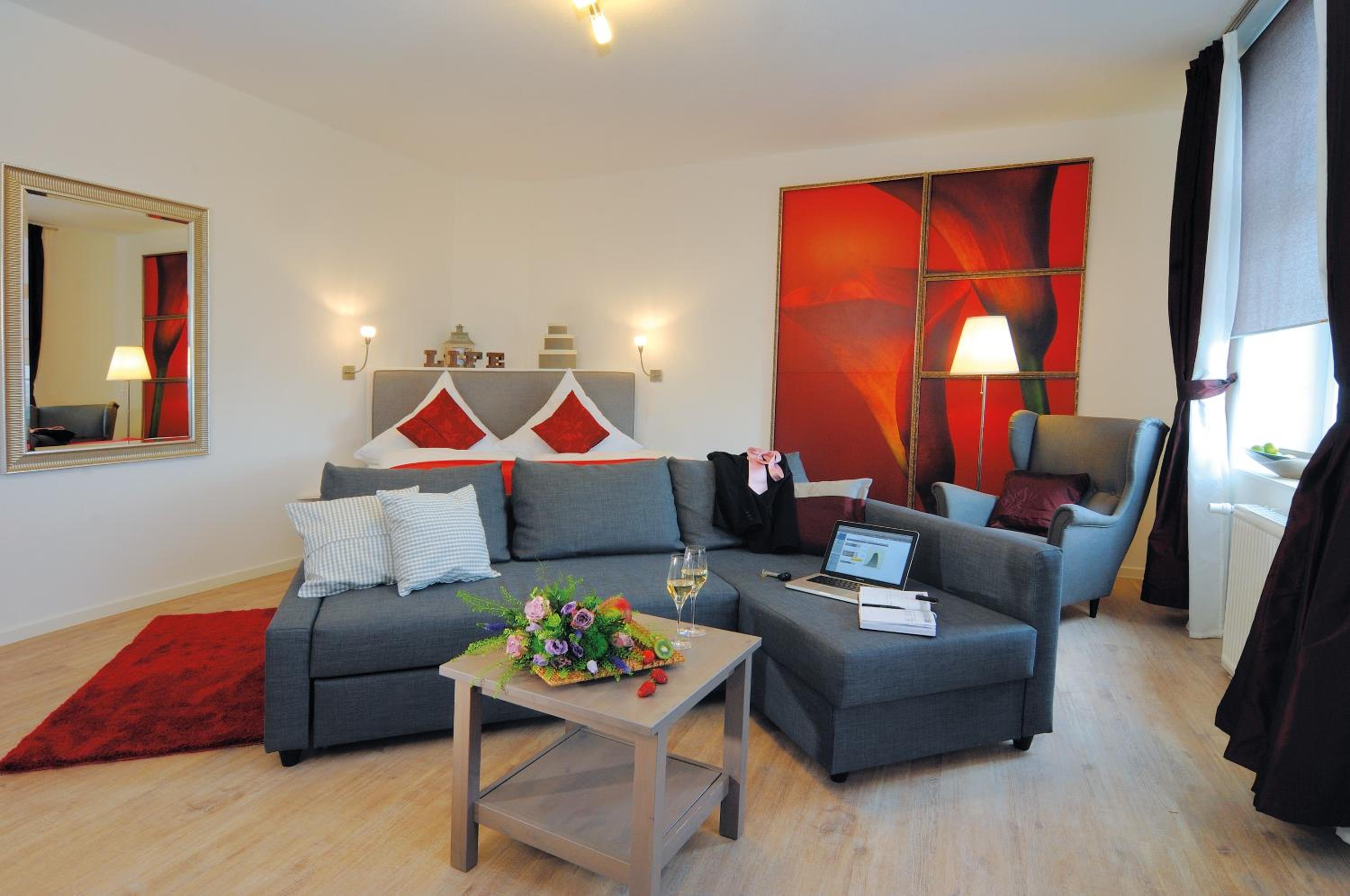 One-Bedroom Queen Suite with Sofa Bed - Photo 1