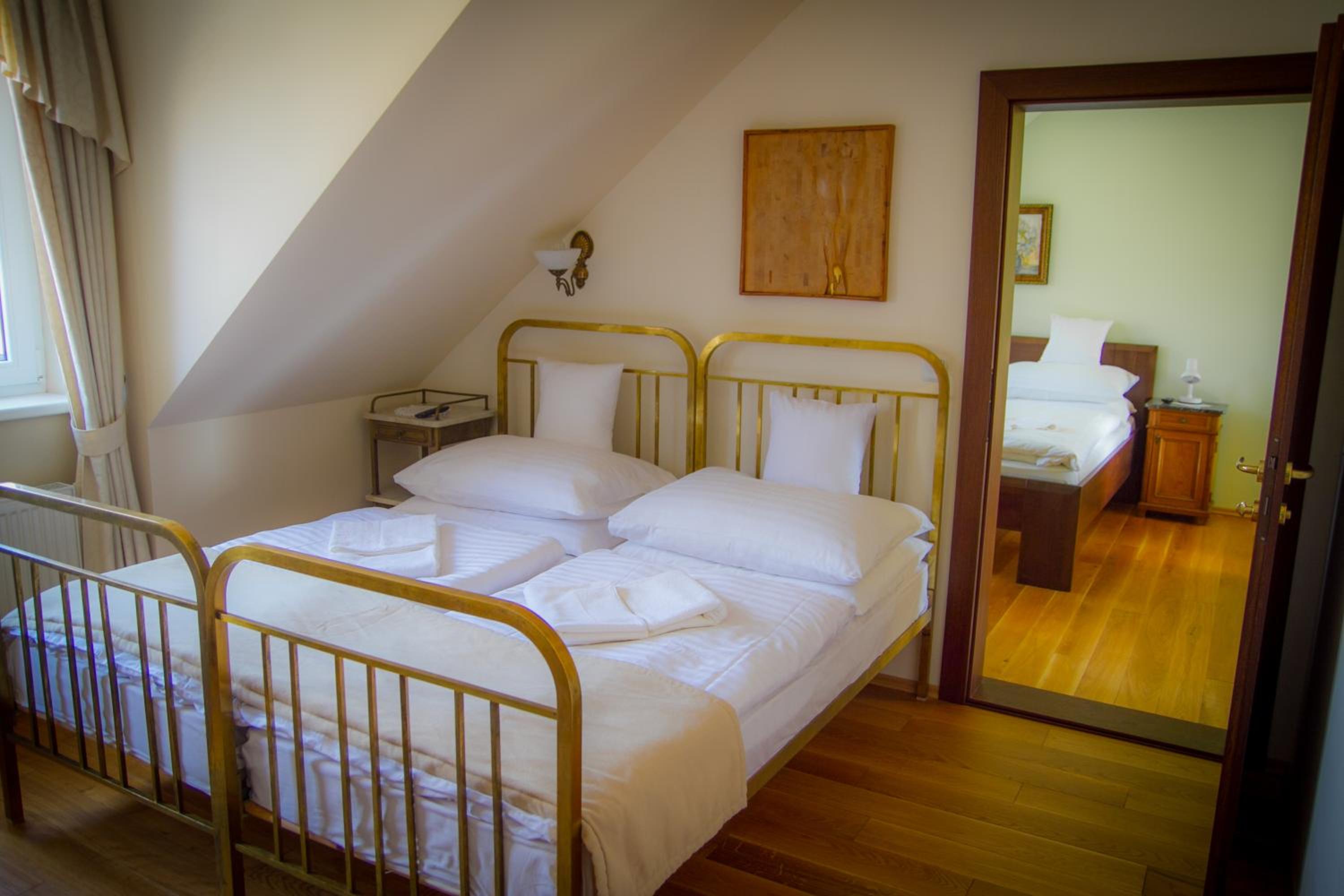 Two-Bedroom Suite photo 2