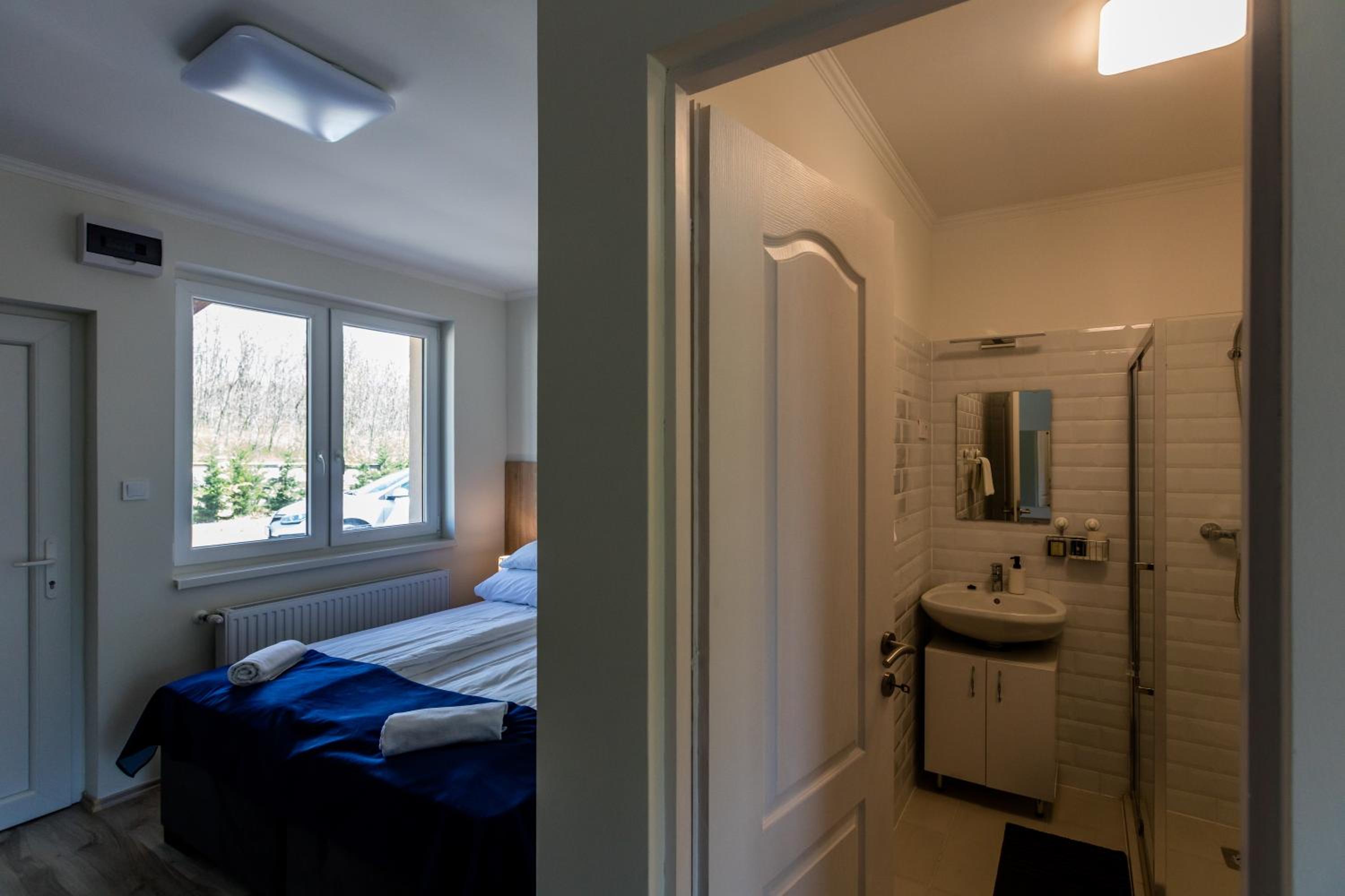 Double or Twin Room with Terrace photo 1