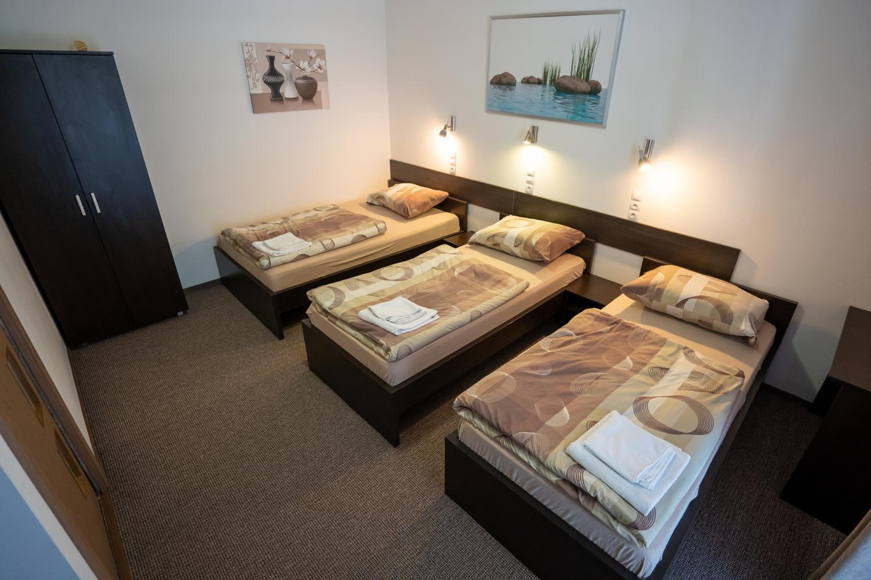 Triple Room photo 2