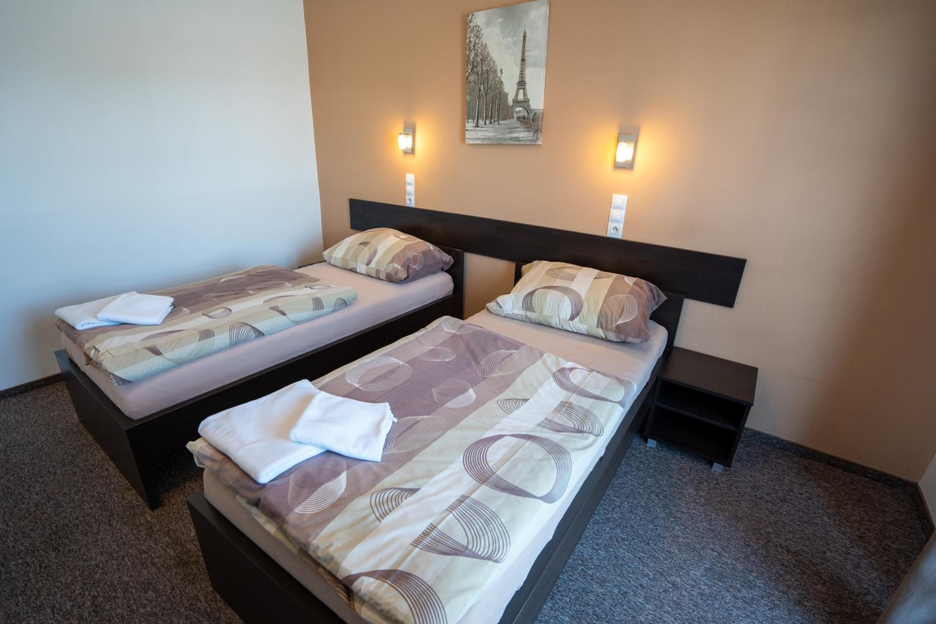 Double or Twin Room photo 1