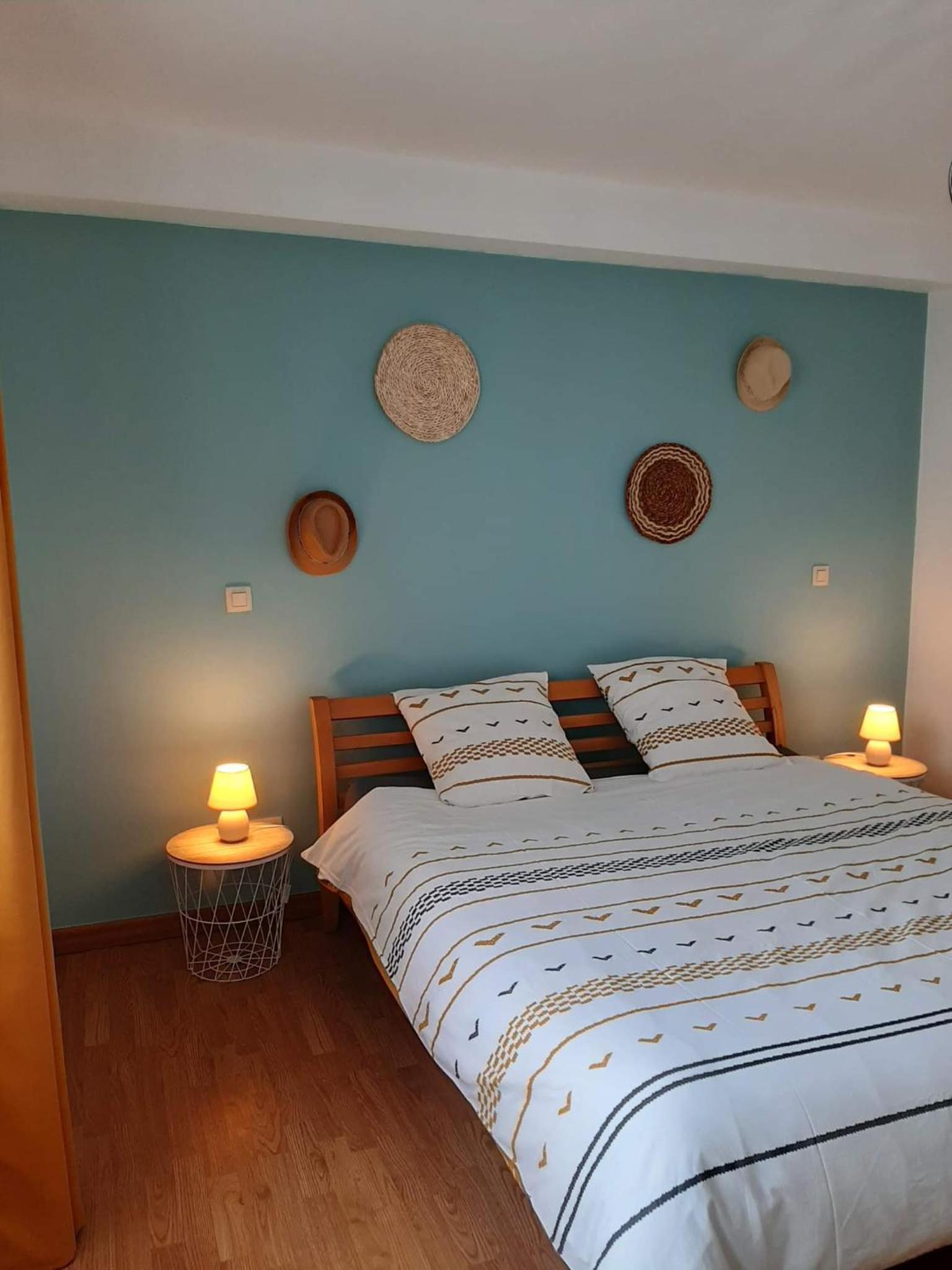 Apartment photo 1