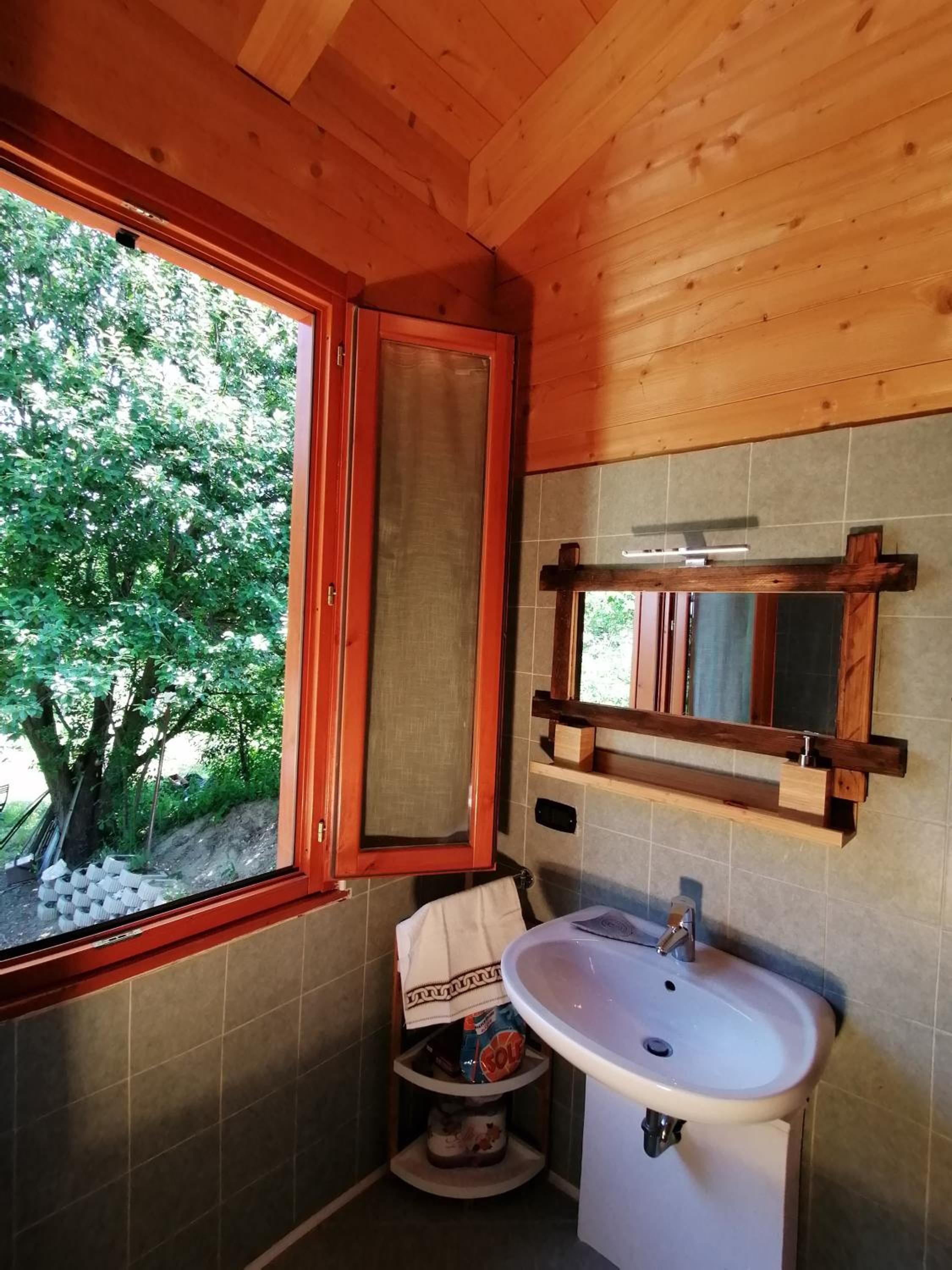 Triple Room with Private Bathroom - Photo 1