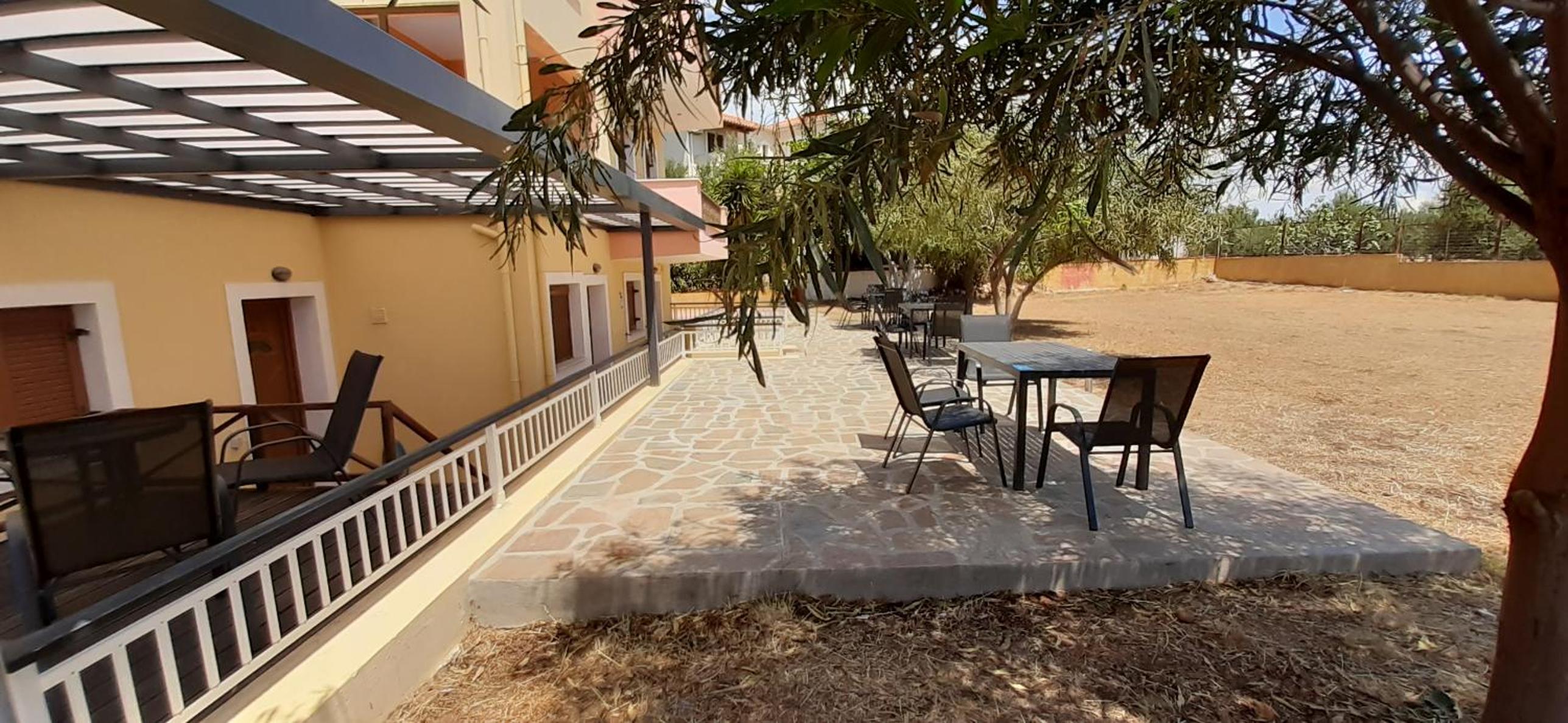 Apartment - Ground Floor photo 3