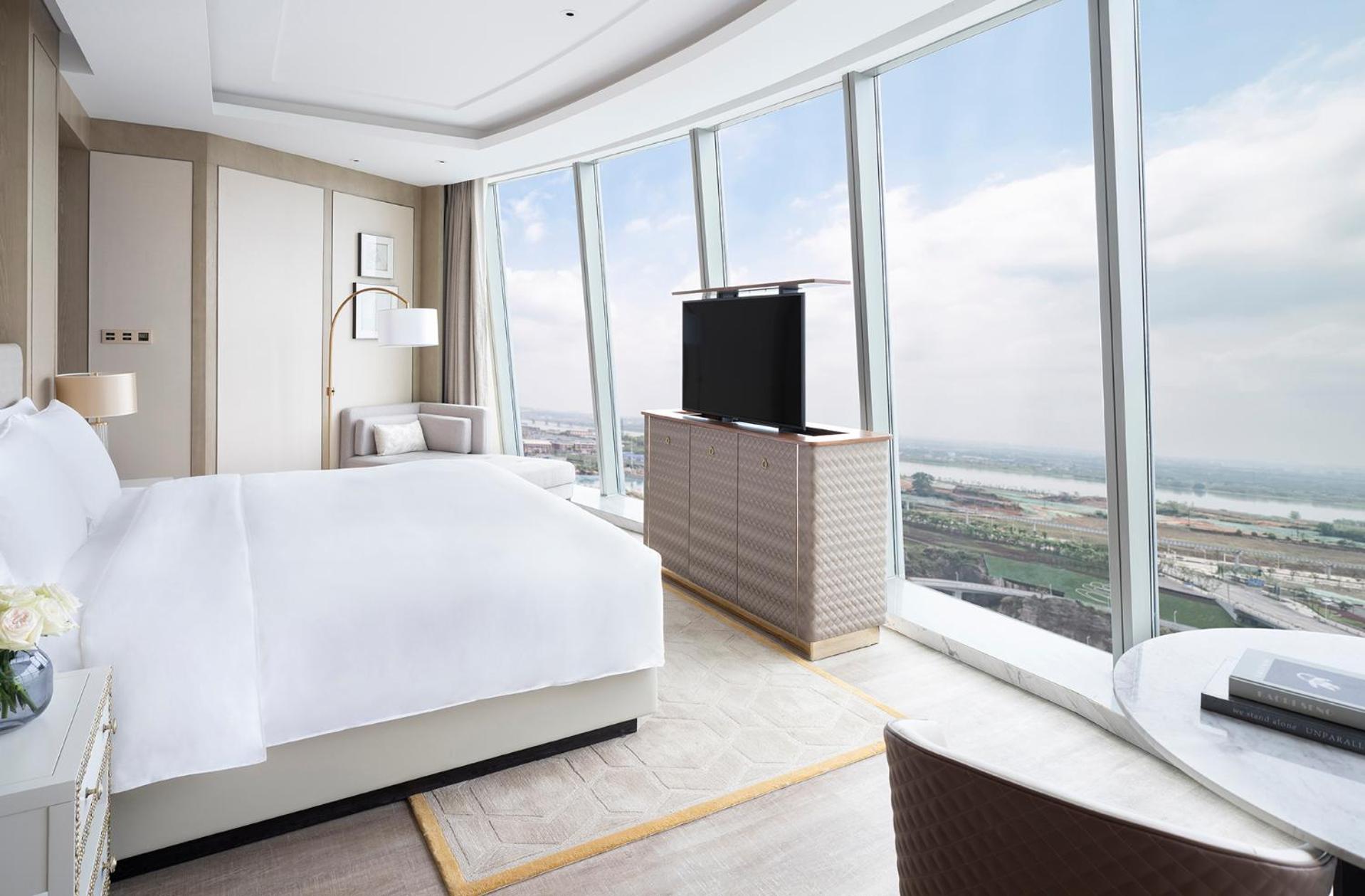 Junior Suite - Photo 1