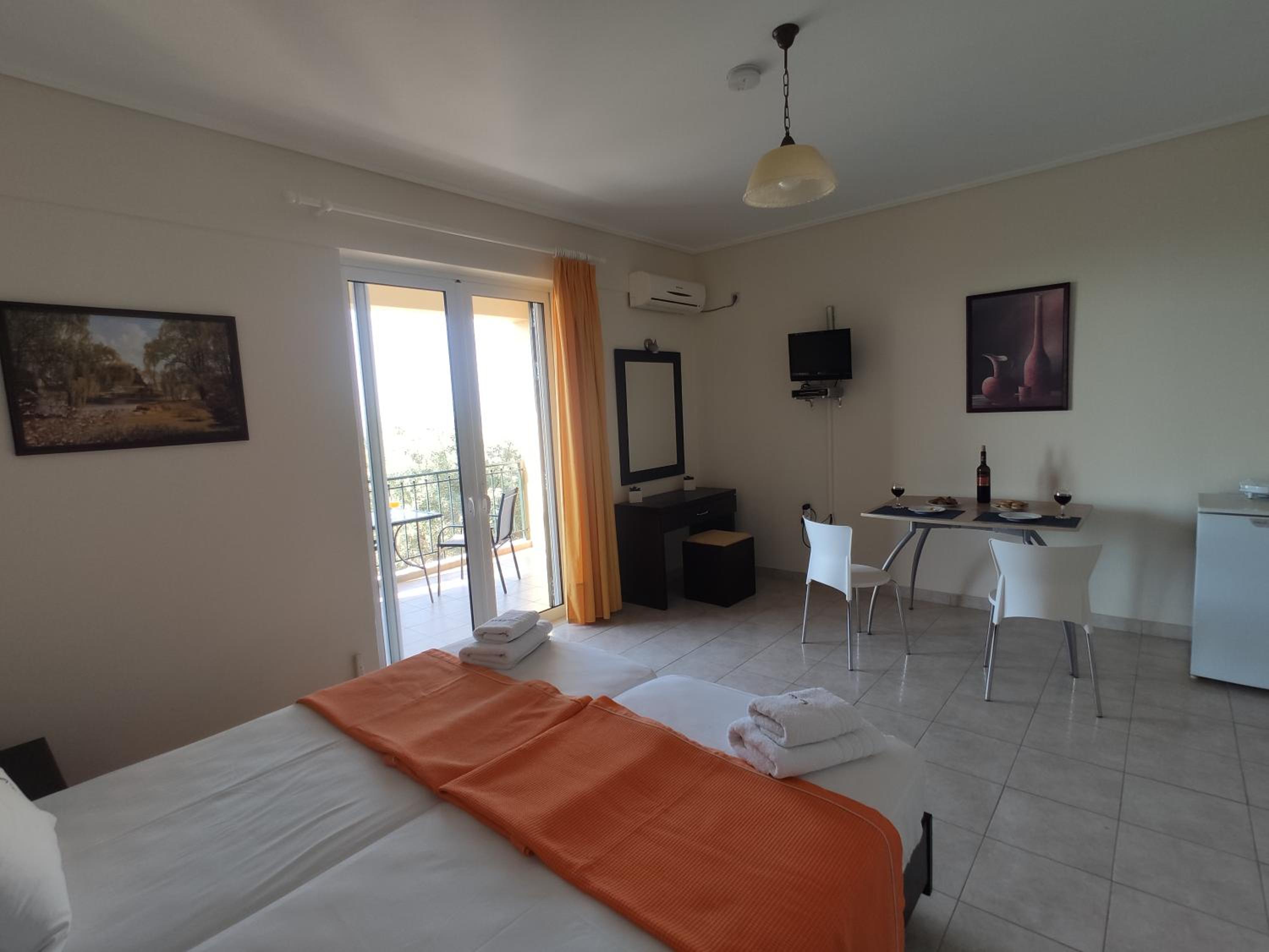 Studio with Sea View - Photo 8