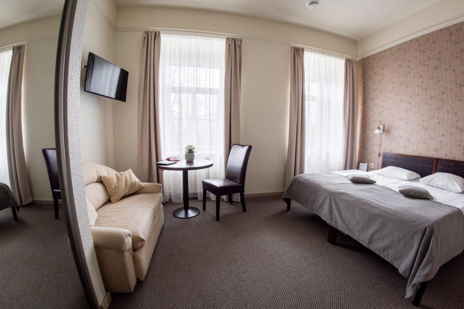 Business Double or Twin Room - Photo 1
