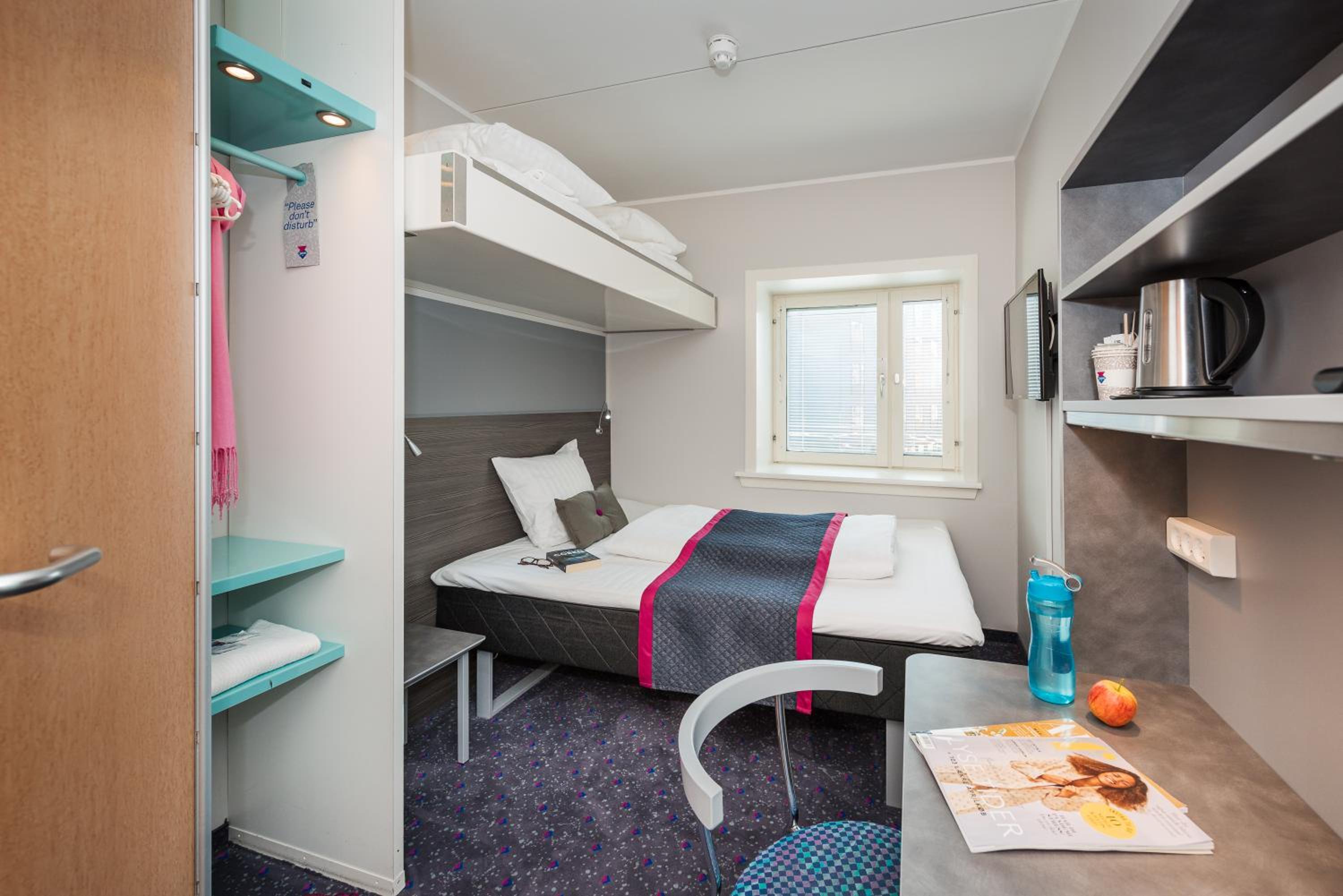 Standard Queen Room