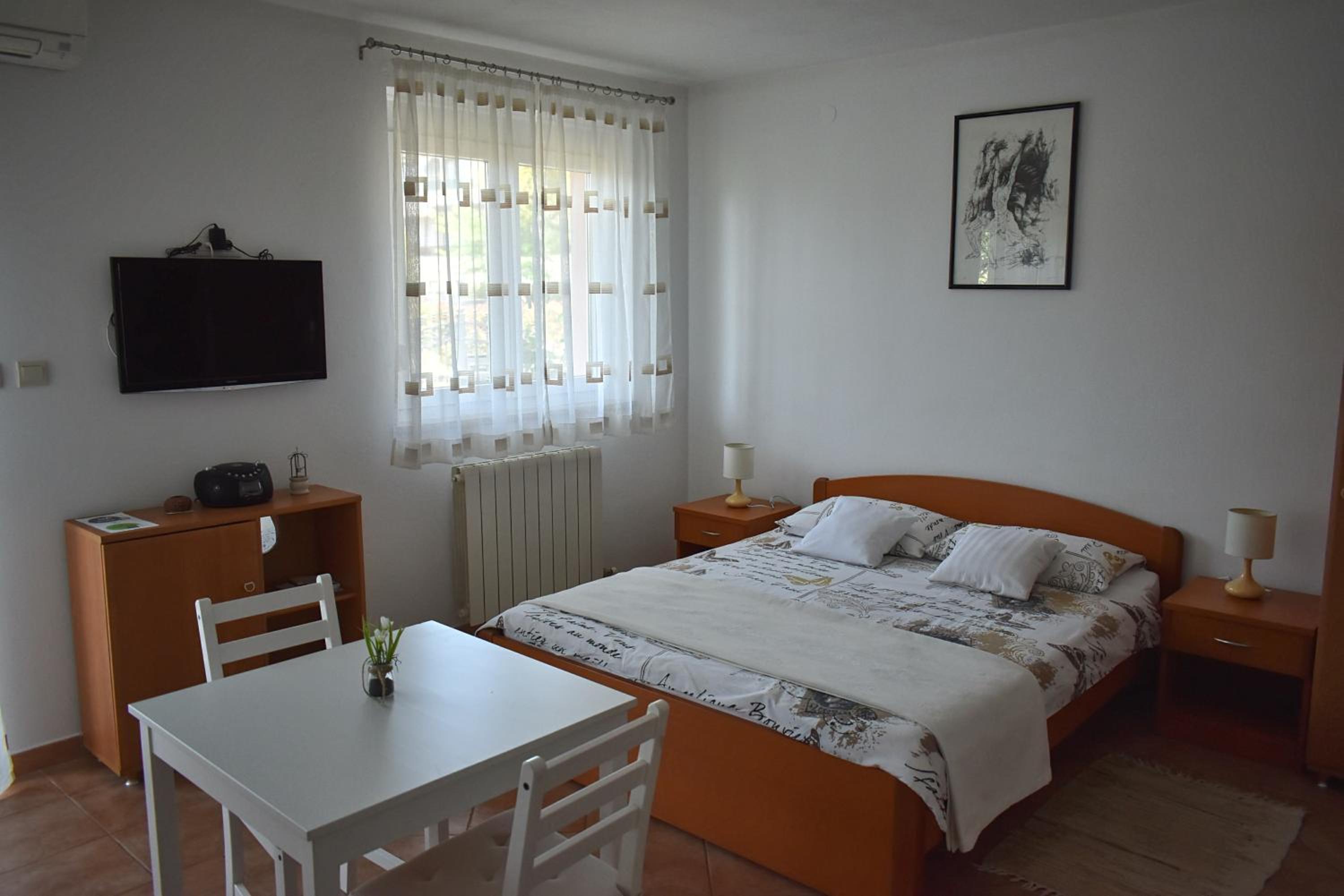 Studio with Terrace