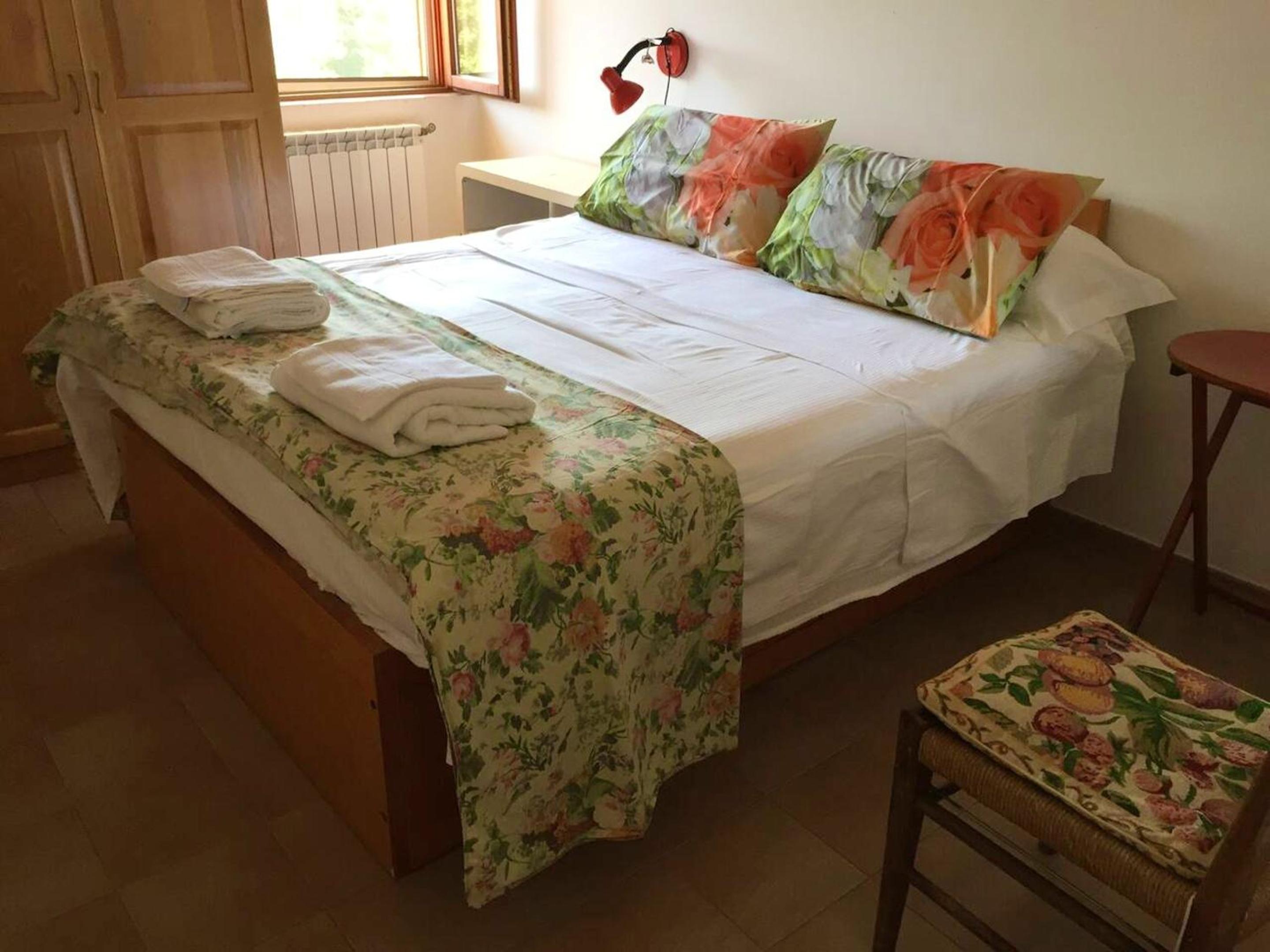 Five-Bedroom Villa photo 2