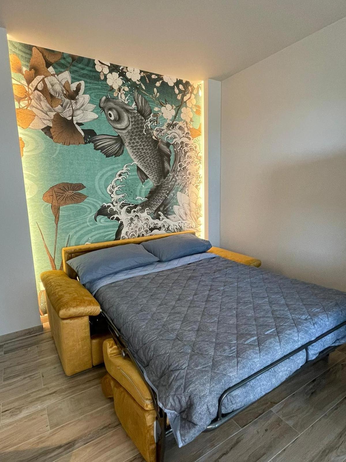 One-Bedroom Apartment - Photo 4