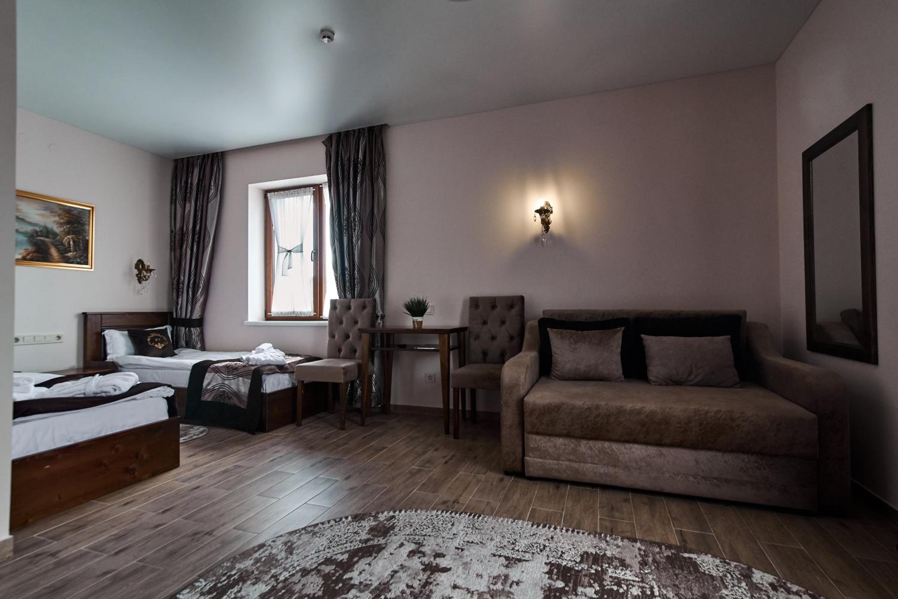 Triple Room with Mountain View photo 1