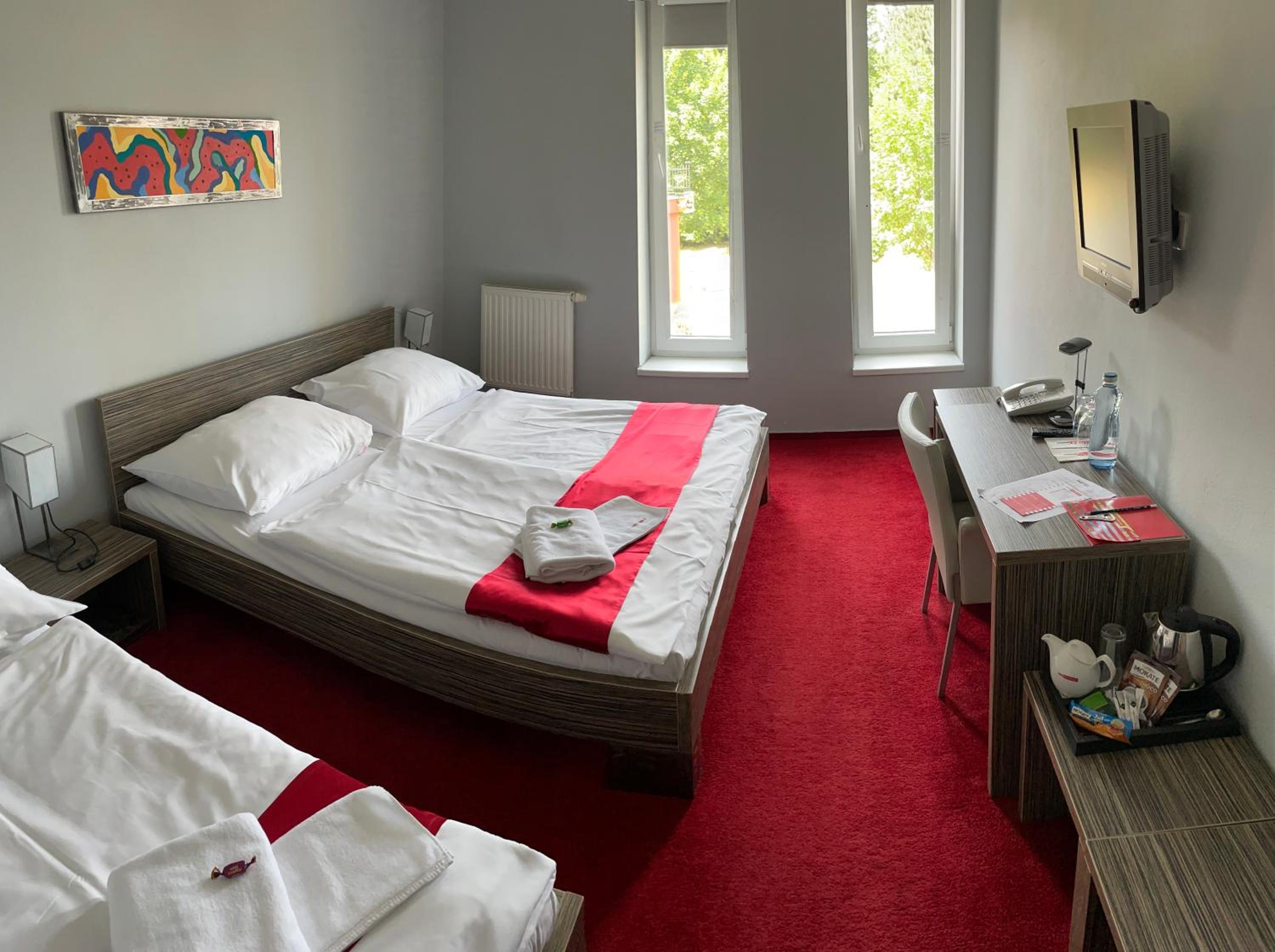Double Room - Photo 3