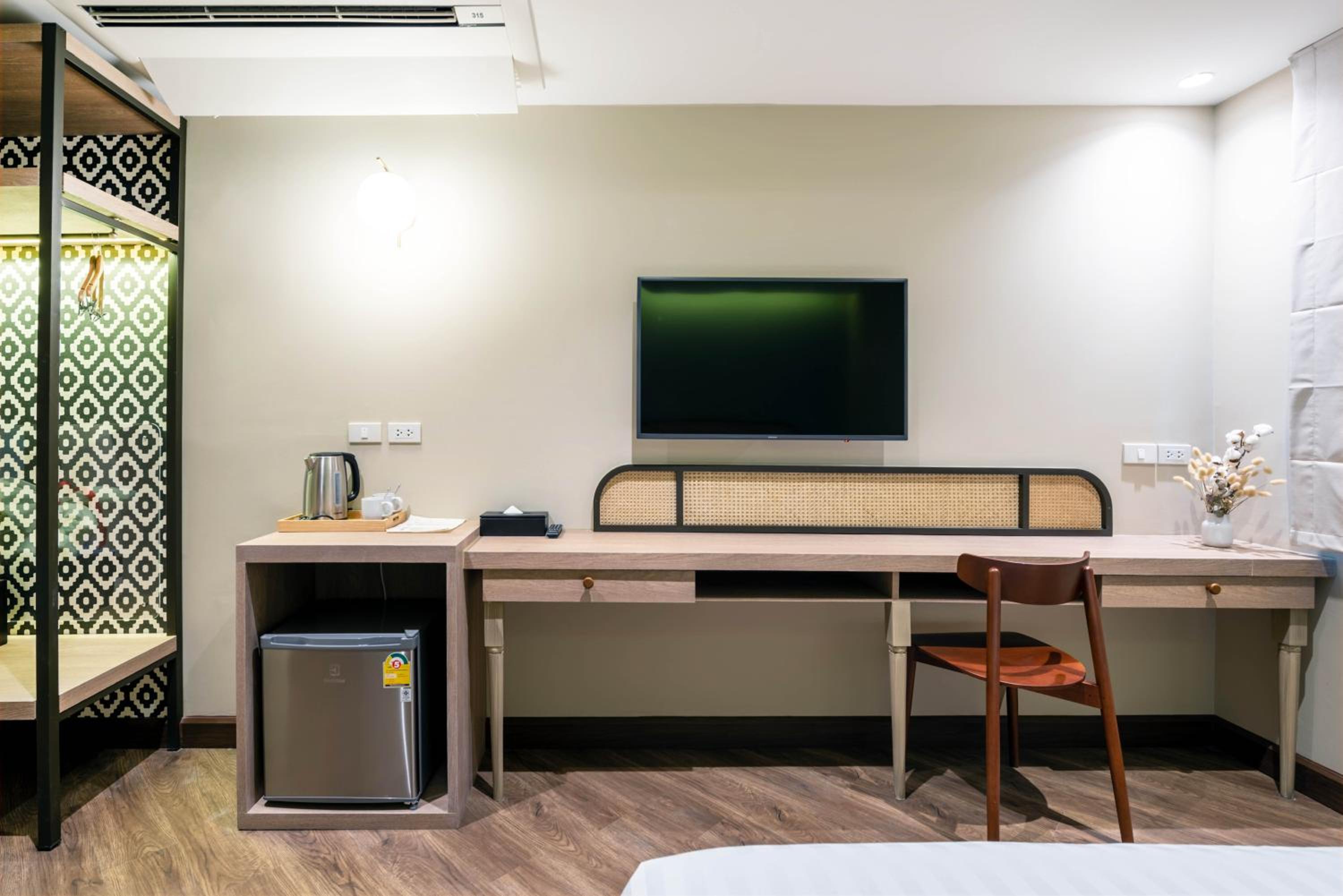 Deluxe Double or Twin Room photo 3