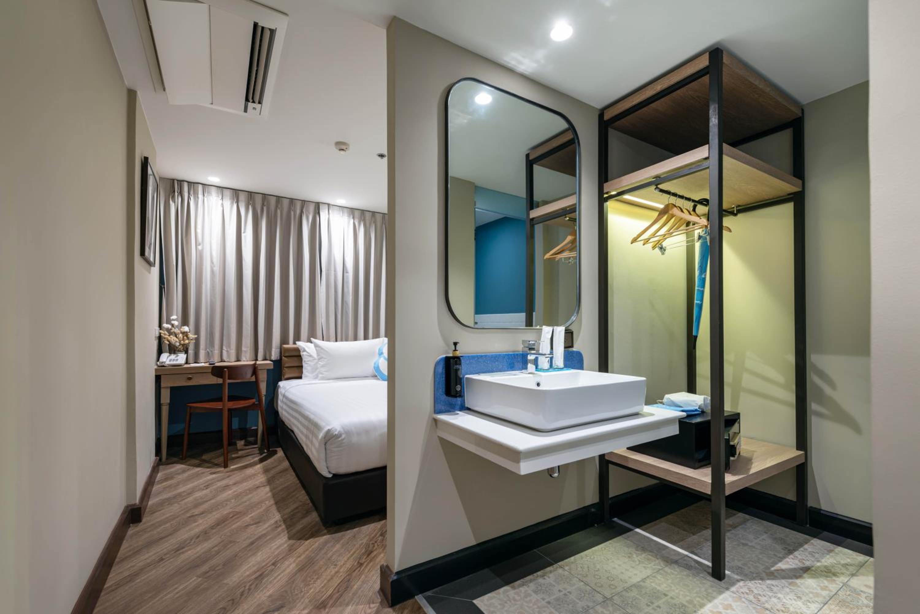 Single Room photo 2