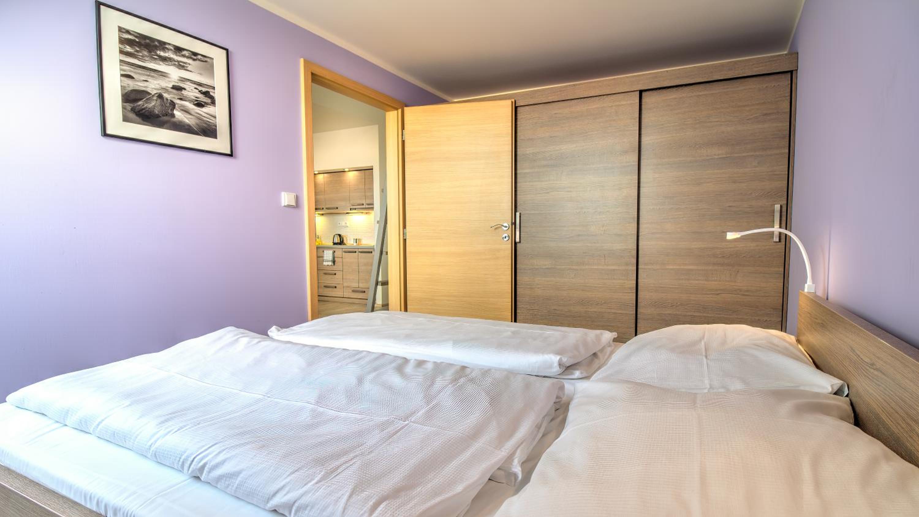 One-Bedroom Apartment (4 Adults) - Photo 8