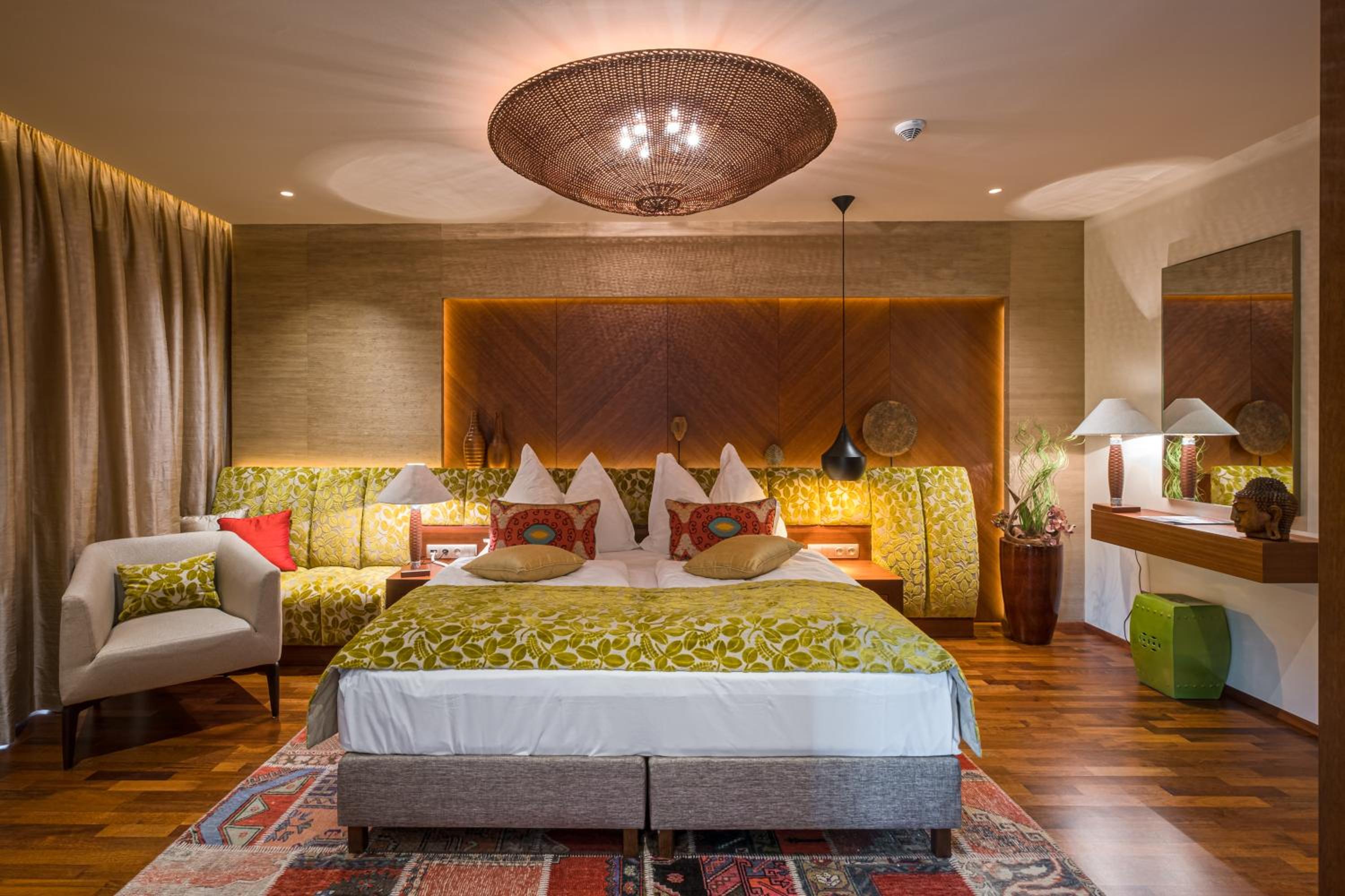 Luxury Room