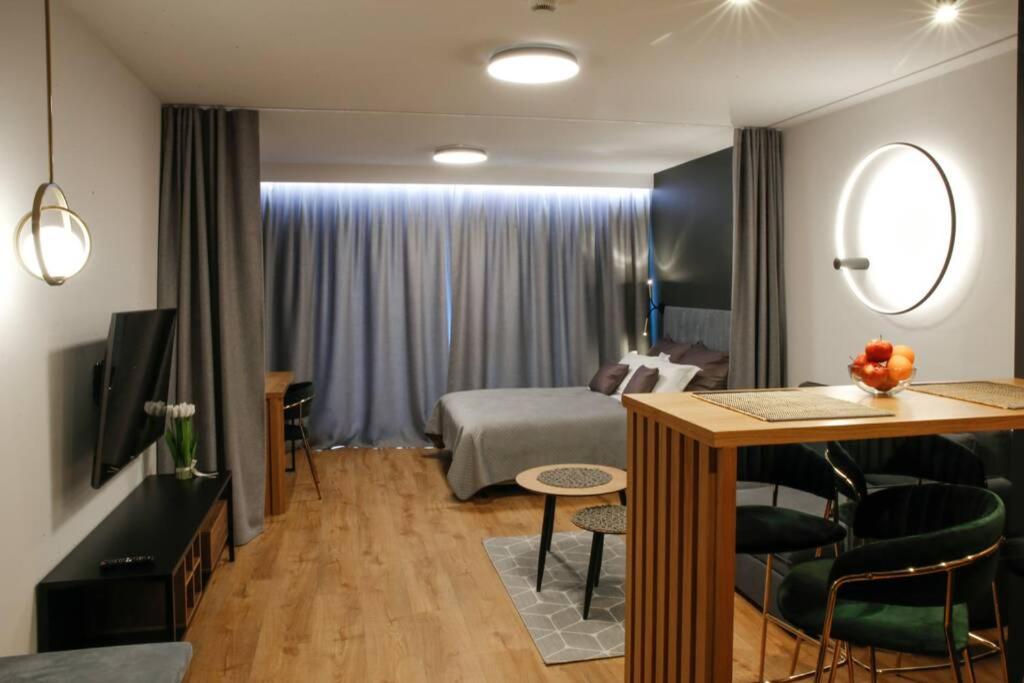 One-Bedroom Apartment - Photo 14