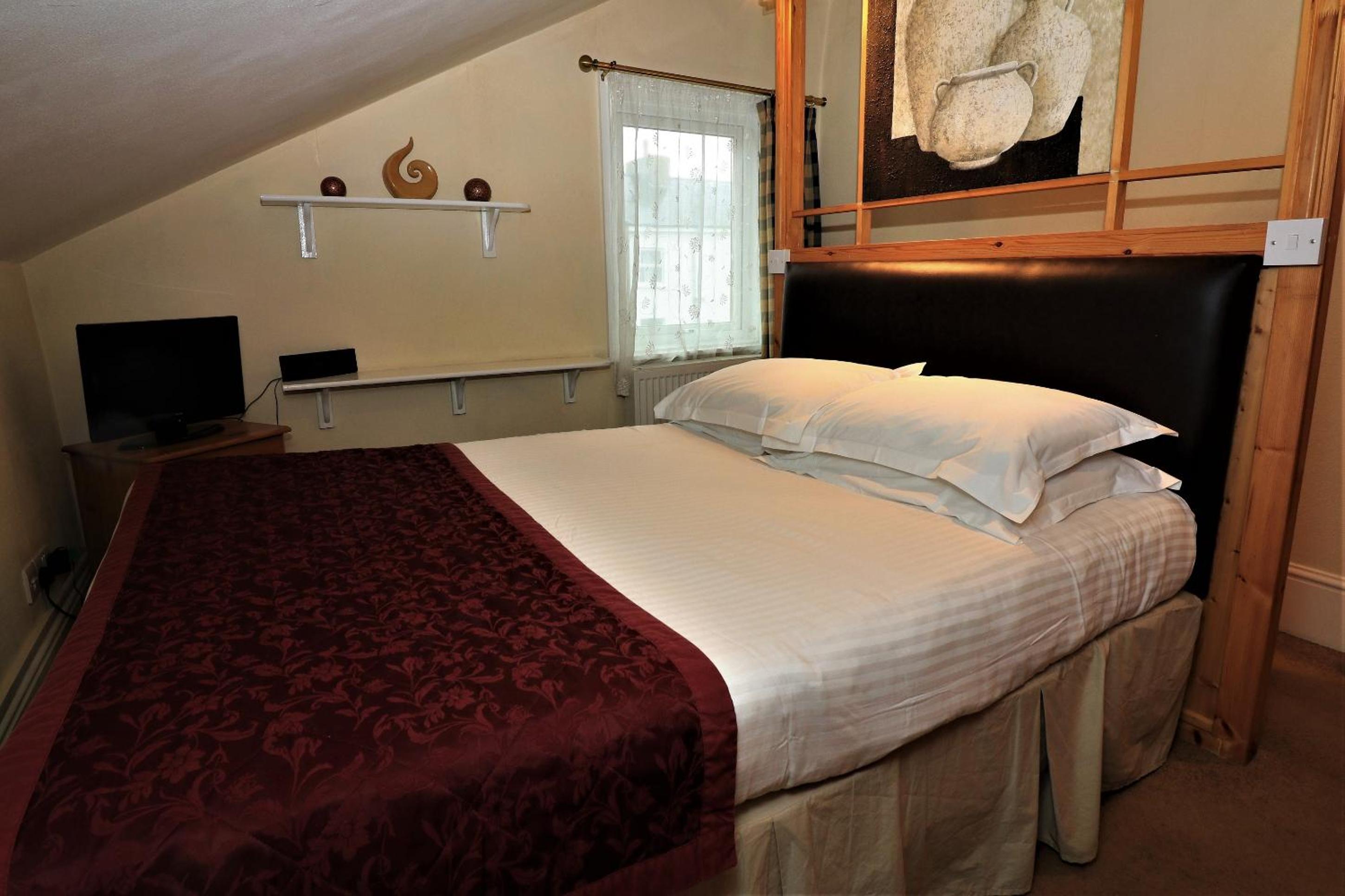 Small Double Room photo 1