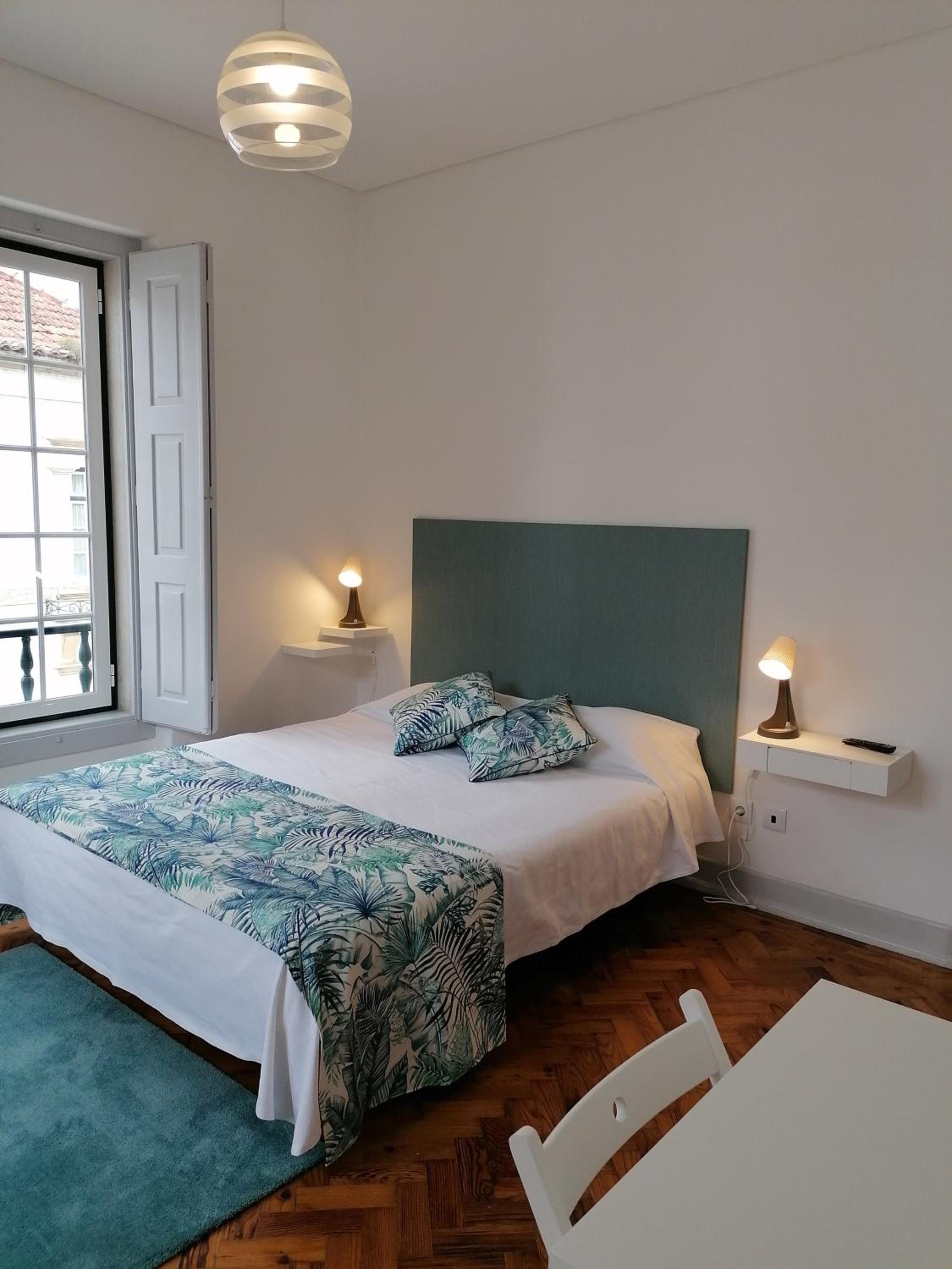 Deluxe Double Room with Private Bathroom photo 2