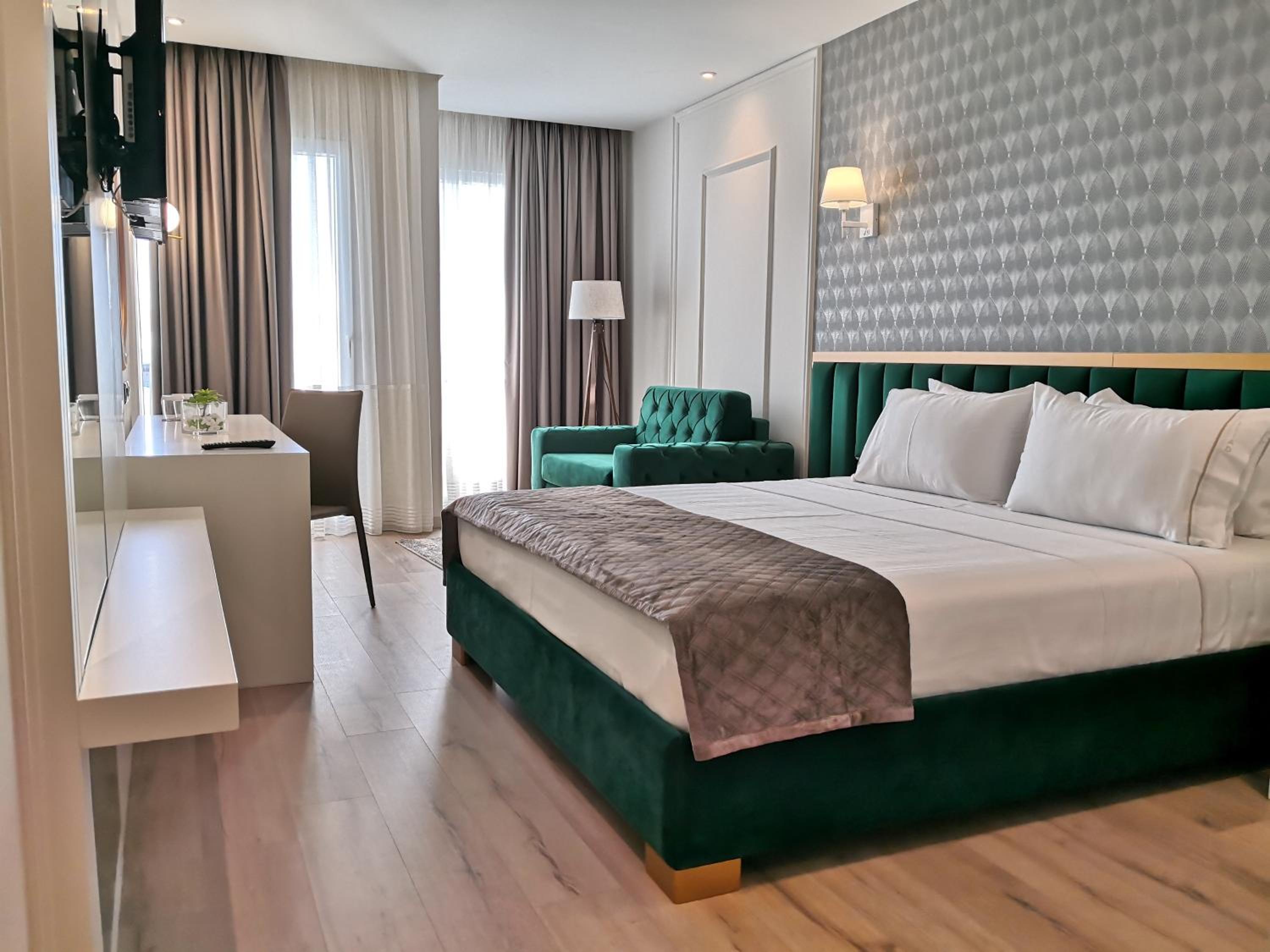 Deluxe Double Room with Sea View