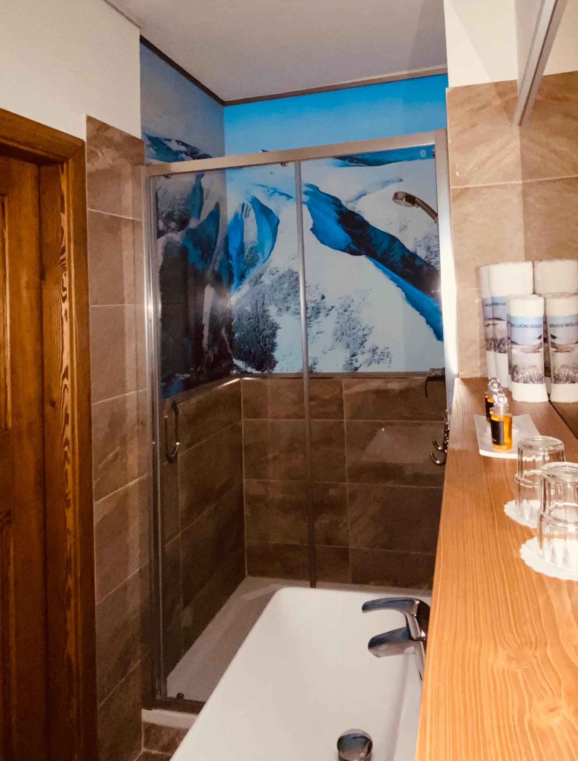 Double Room with Mountain View photo 3