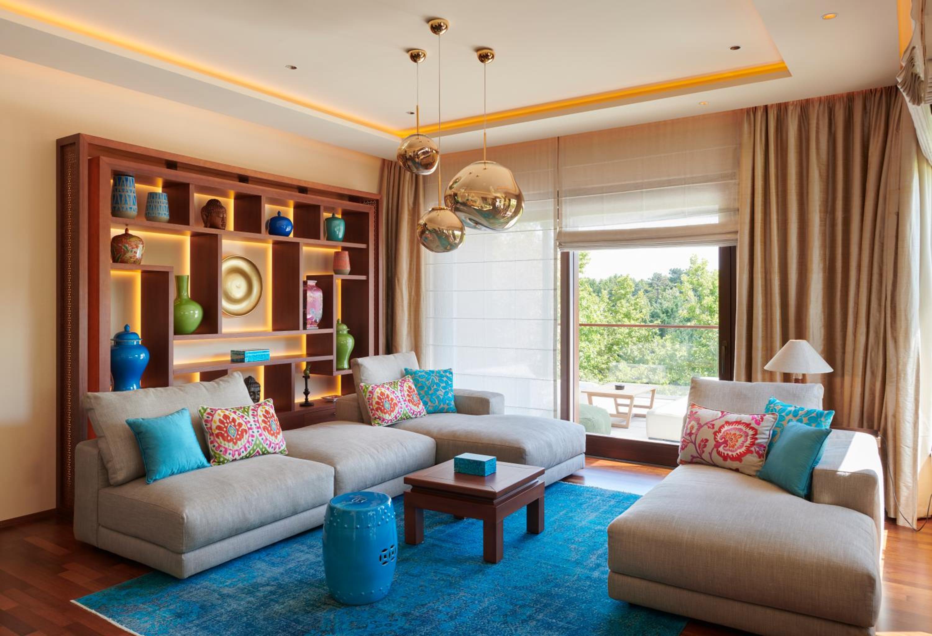 Penthouse Aura Suite with Lake Side view, Hot Tub and Terrace